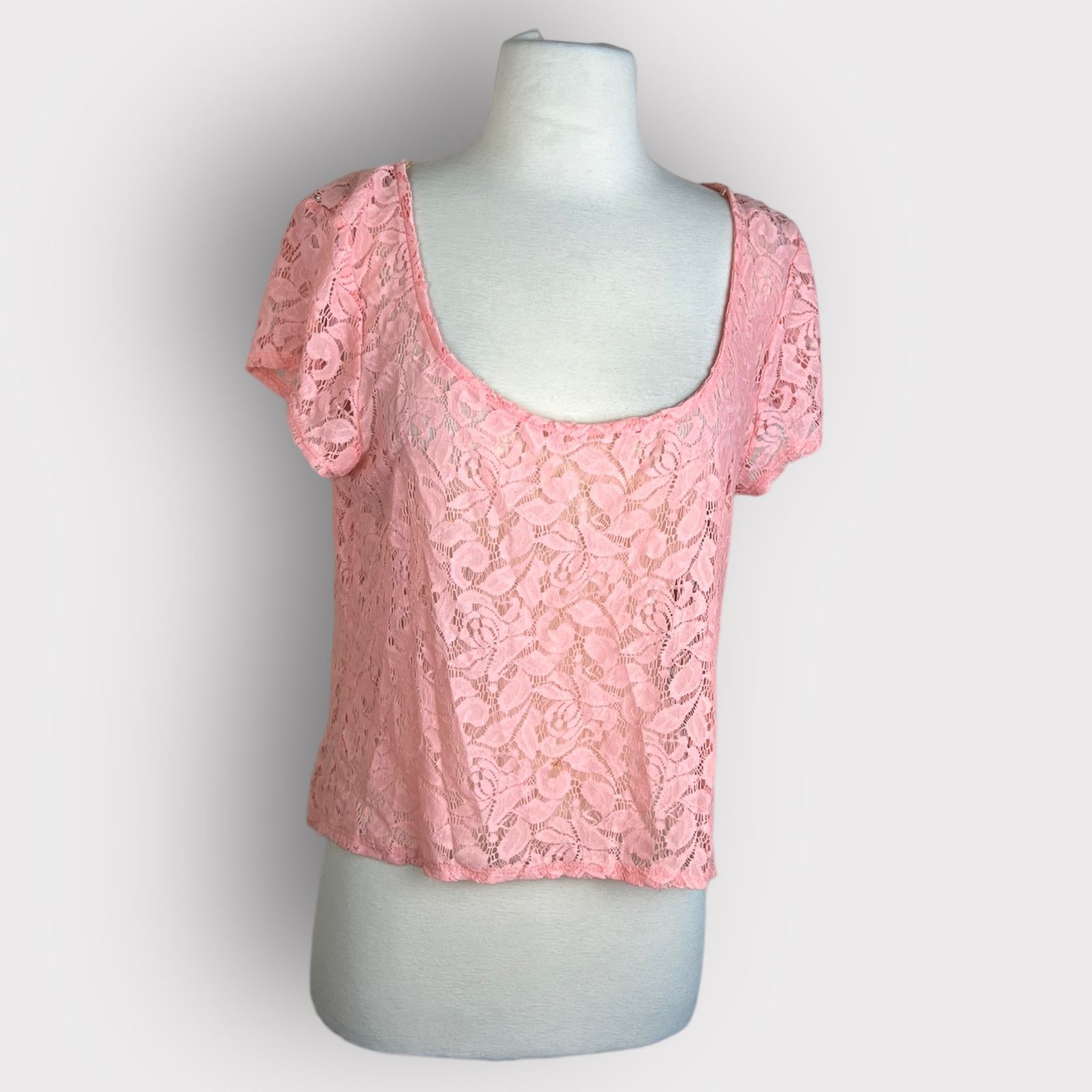 Vintage Eyeshadow | Vintage Y2K Floral Lace Blouse | Medium Size M / US 6-8 / IT 42-44 - 1 Thumbnail