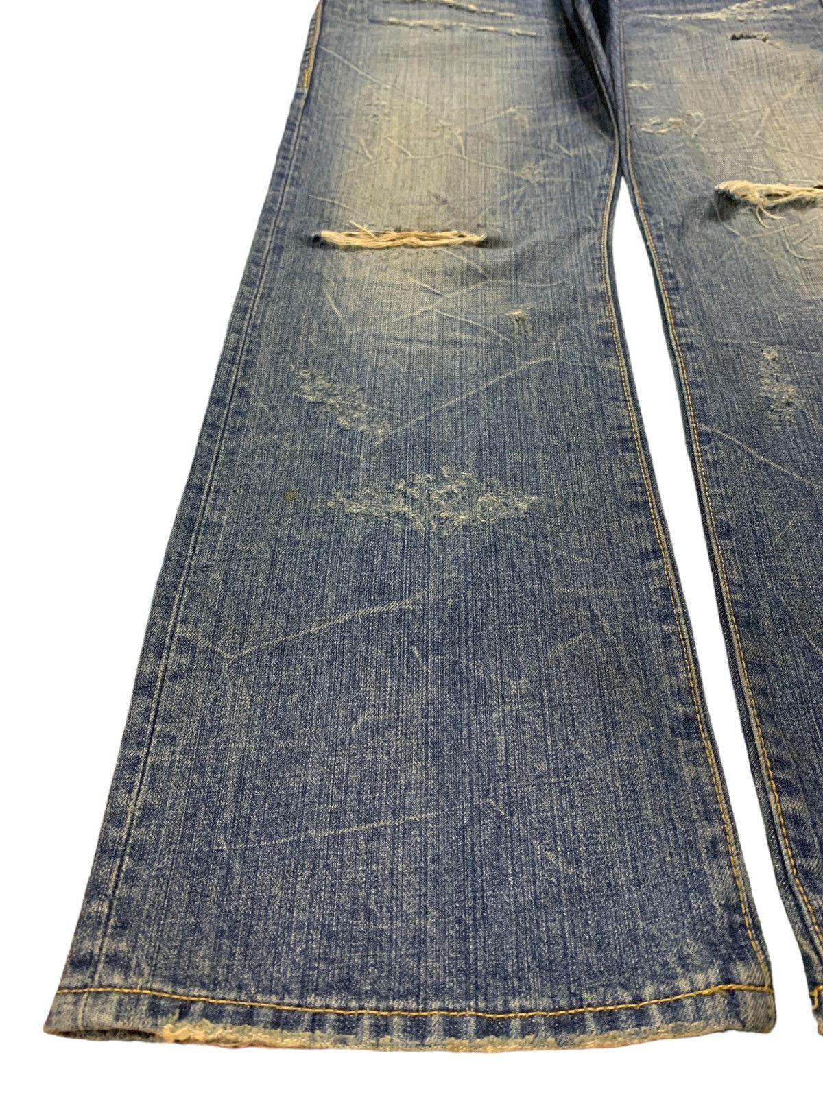 Japanese Brand Vintage Japanese Brand Mud Wash Distressed Baggy Jeans Size US 35 - 6 Thumbnail