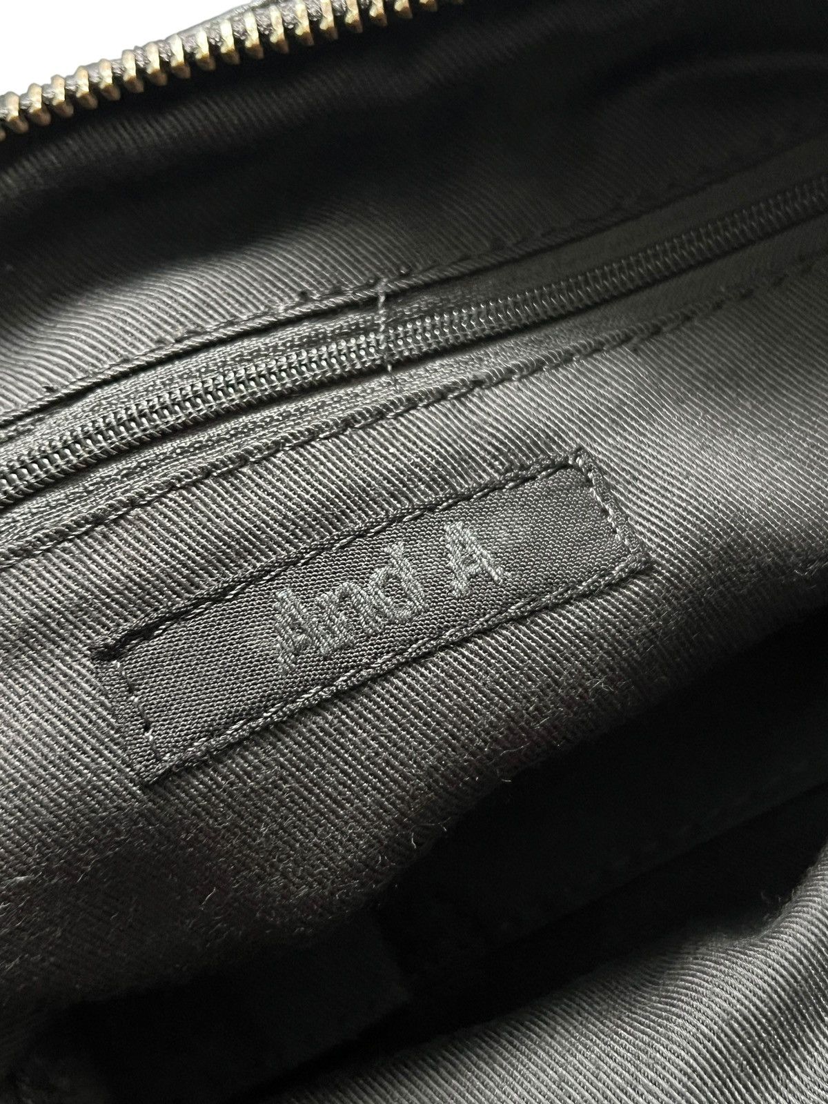 Japanese Brand And A 🇯🇵 Zipper Patina Leather Crossbody Bag Size ONE SIZE - 11 Thumbnail