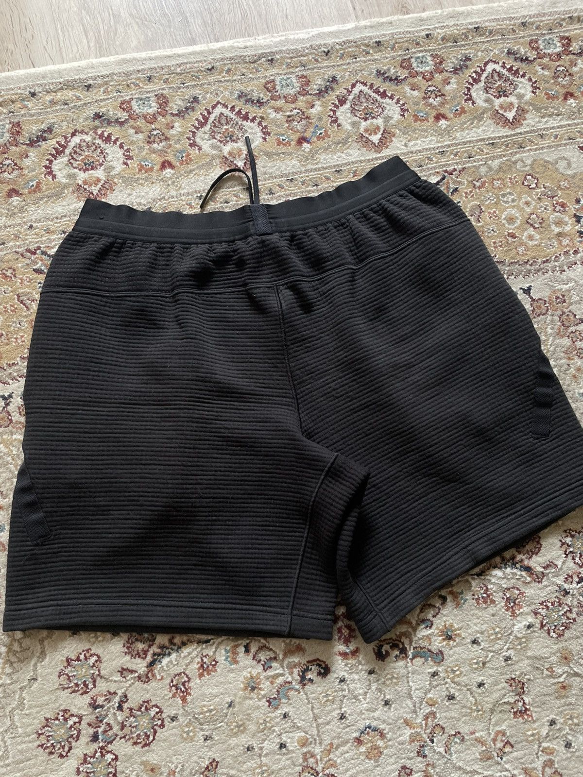 Nike Nike Swoosh Tech NSW Waffle Shorts Black 14 09 11 05 Size US 32 / EU 48 - 7 Thumbnail