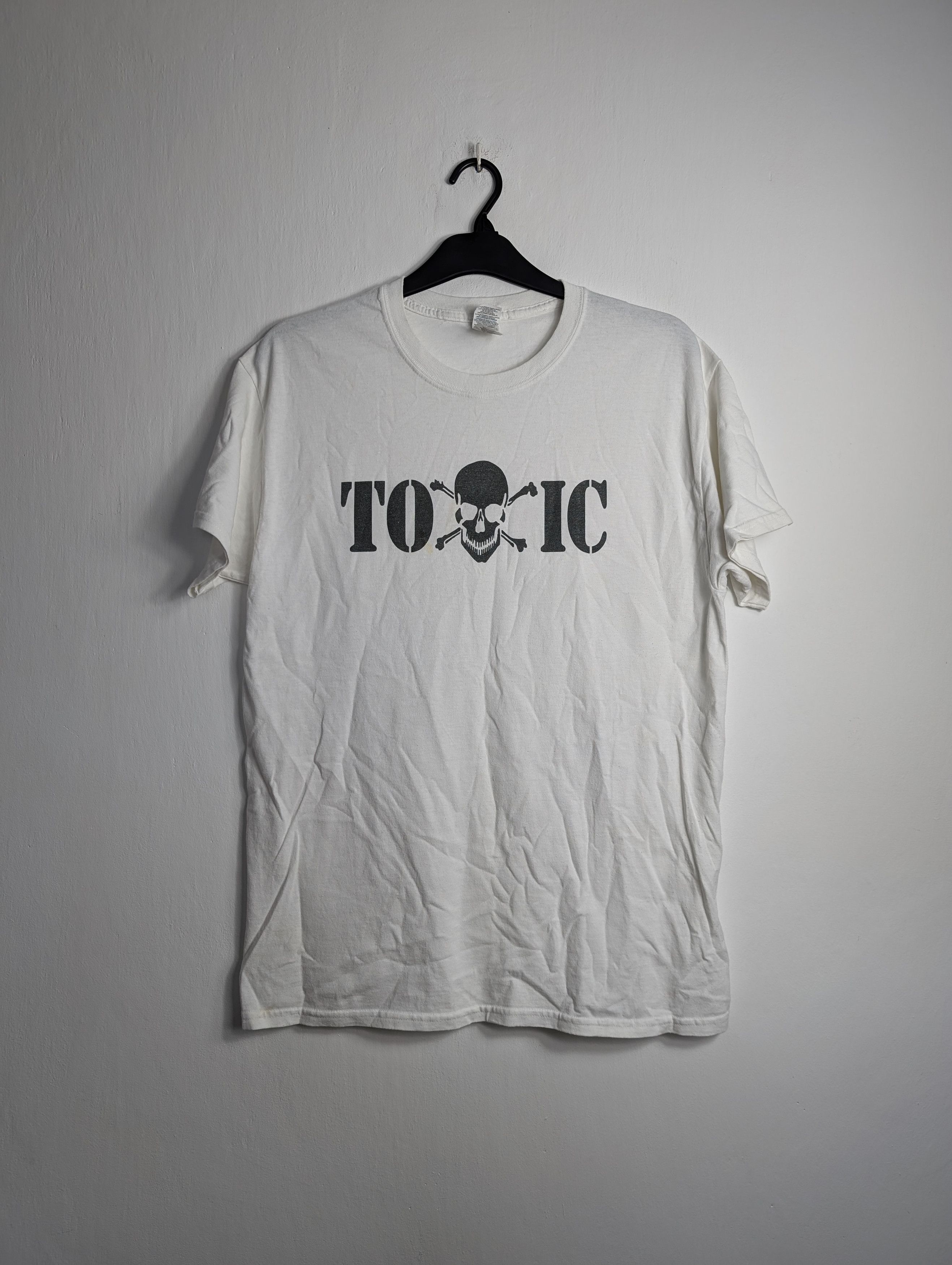Vintage Toxic Skull Graphic Tee White Goth Grunge Streetwear Retro Size US L / EU 52-54 / 3 - 1 Thumbnail
