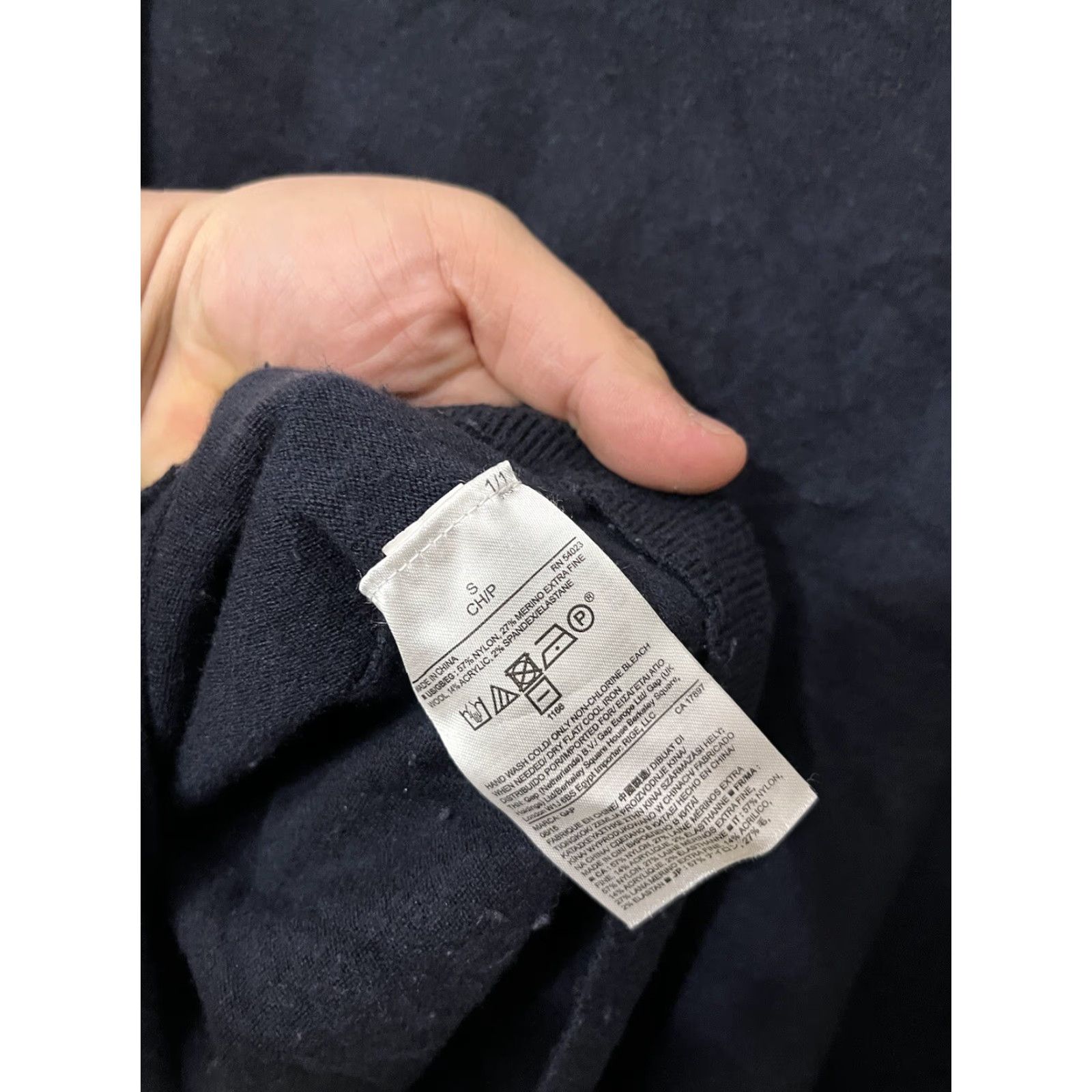 Gap Gap Womens Pullover Sweater Navy Blue Wool Blend Knit Shawl Collar S Regular Size Adult Women Edgy Cozy Pullover Sweater Size S / US 4 / IT 40 - 4 Thumbnail