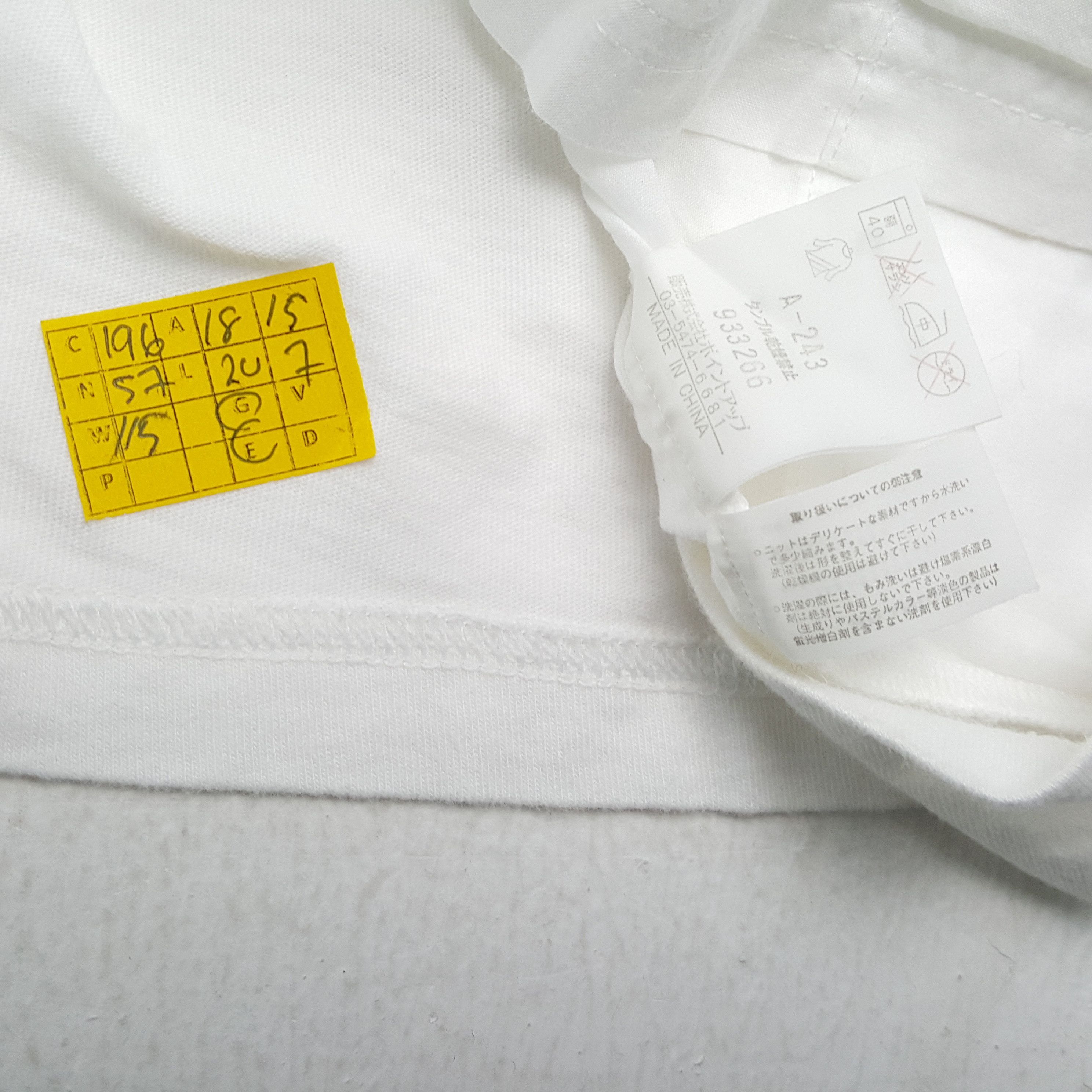 Hai Sporting Gear × Issey Miyake × Vintage Vintage HAI SPORTING GEAR by ISSEY MIYAKE Brand T-Shirt Size S / US 4 / IT 40 - 4 Thumbnail
