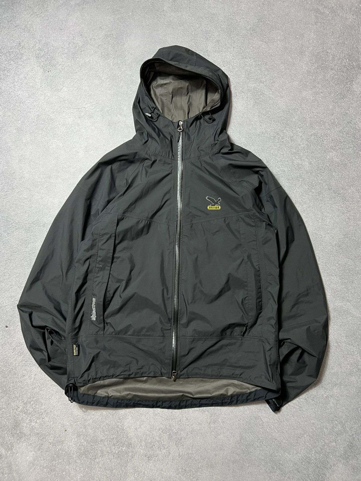 Japanese Brand Salewa Alpine Extreme Gore-Tex Gorpcore Outdoor Rain Jacket Size M / US 6-8 / IT 42-44 - 2 Thumbnail
