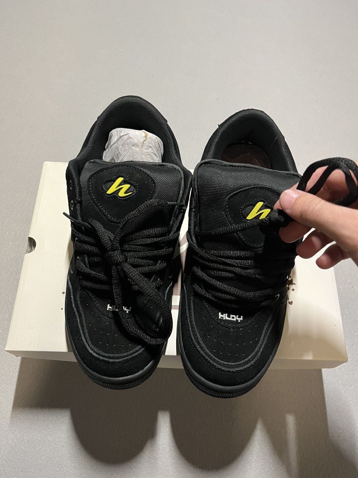 Holiday Brand Holiday Rambos Black/Yellow 8.5 Size US 8.5 / EU 41-42 - 4 Thumbnail