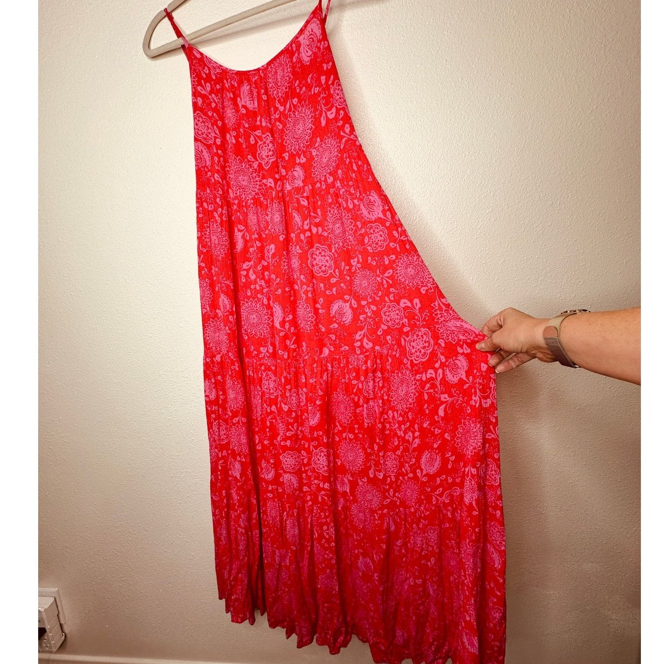 Other Lush Red Pink Scoop Open Tie Back Floral Midi Sun dress S Size S / US 4 / IT 40 - 1 Thumbnail