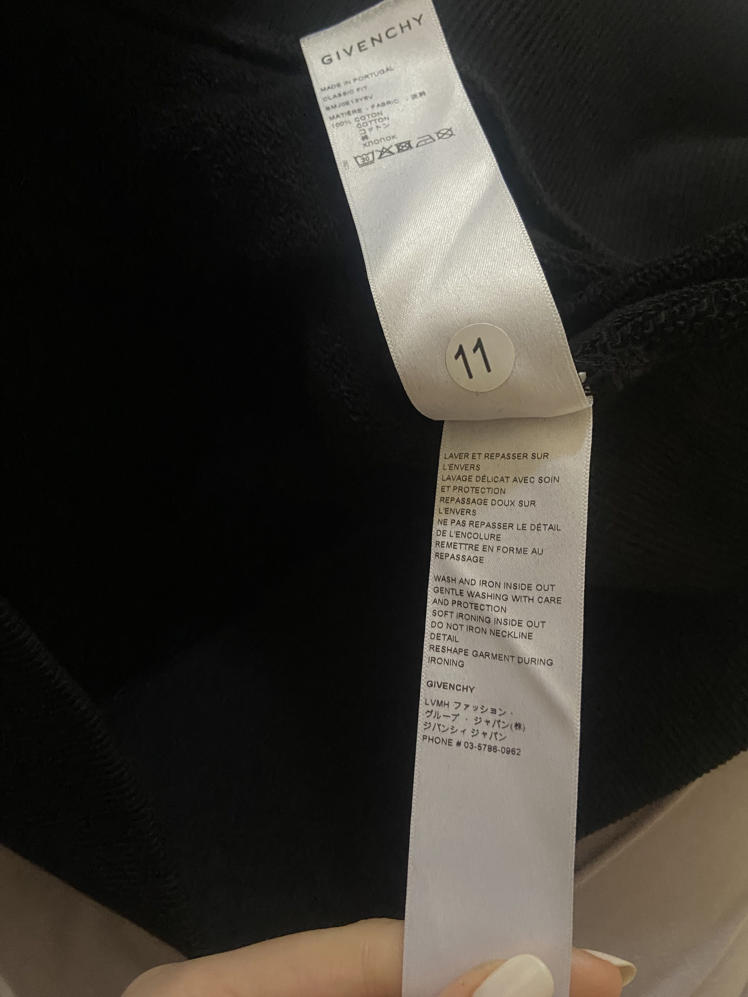 Givenchy Givenchy Tag Effect Embossed Chain Collar Sweatshirt Size US S / EU 44-46 / 1 - 9 Thumbnail