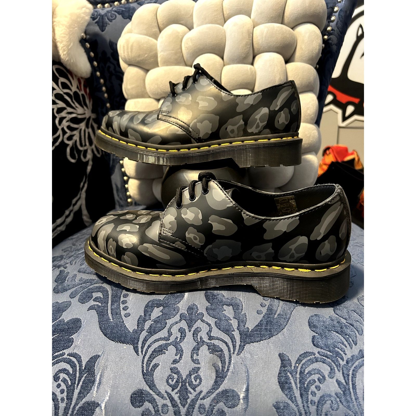 Dr. Martens Dr Martens Distorted Leopard Gray Black Size 8/EU 39 NWOT Size US 8 / IT 38 - 2 Thumbnail