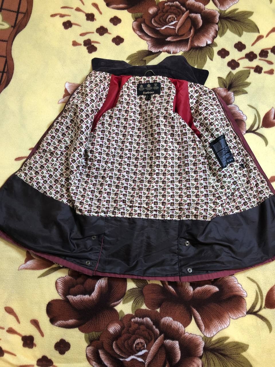 Barbour Barbour Vintage The multi-pocket jacket has many pockets Size S / US 4 / IT 40 - 20 Thumbnail