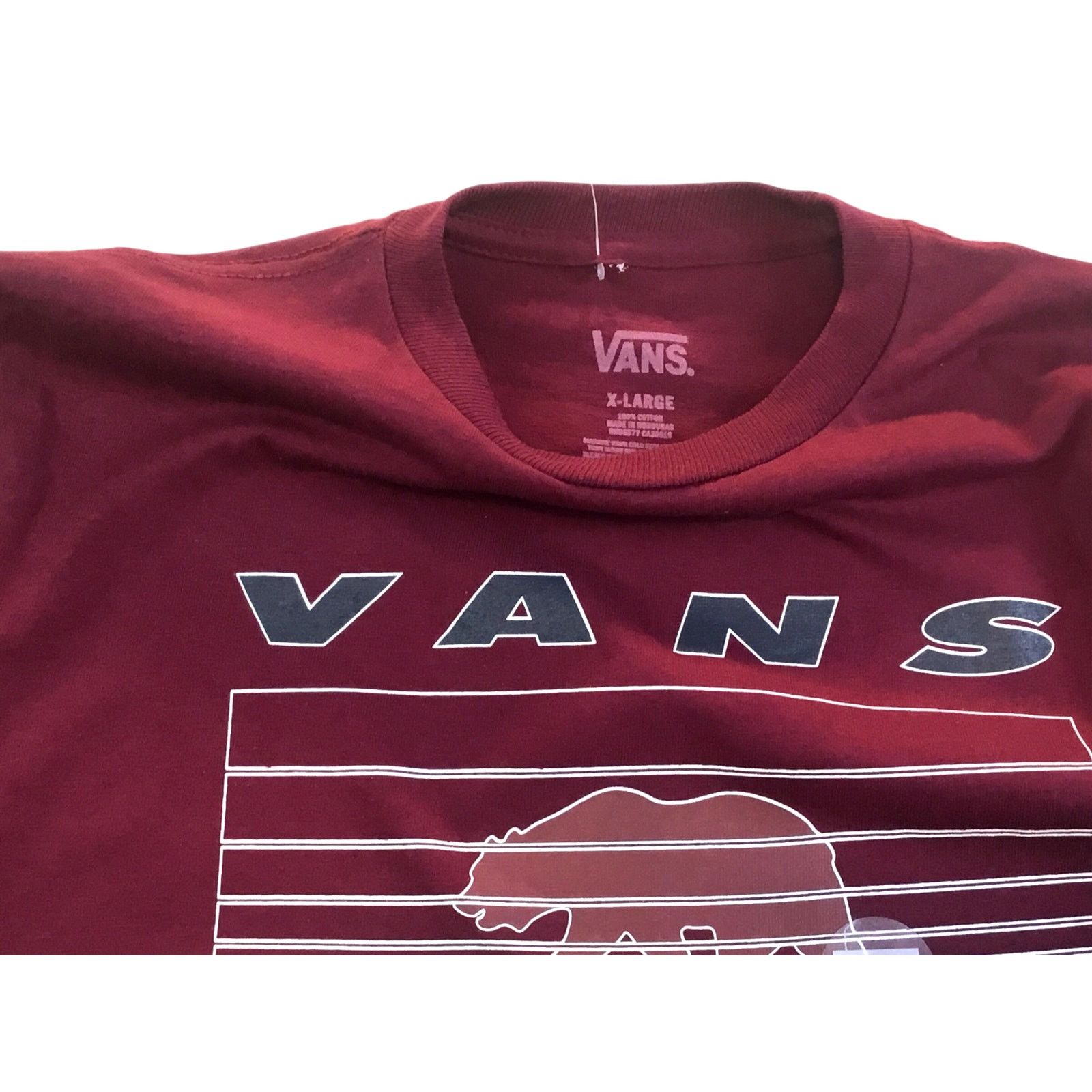 Vans Vans Off the Wall Youth T-Shirt New Burgundy Bear XL NWT Size US XL / EU 56 / 4 - 2 Thumbnail