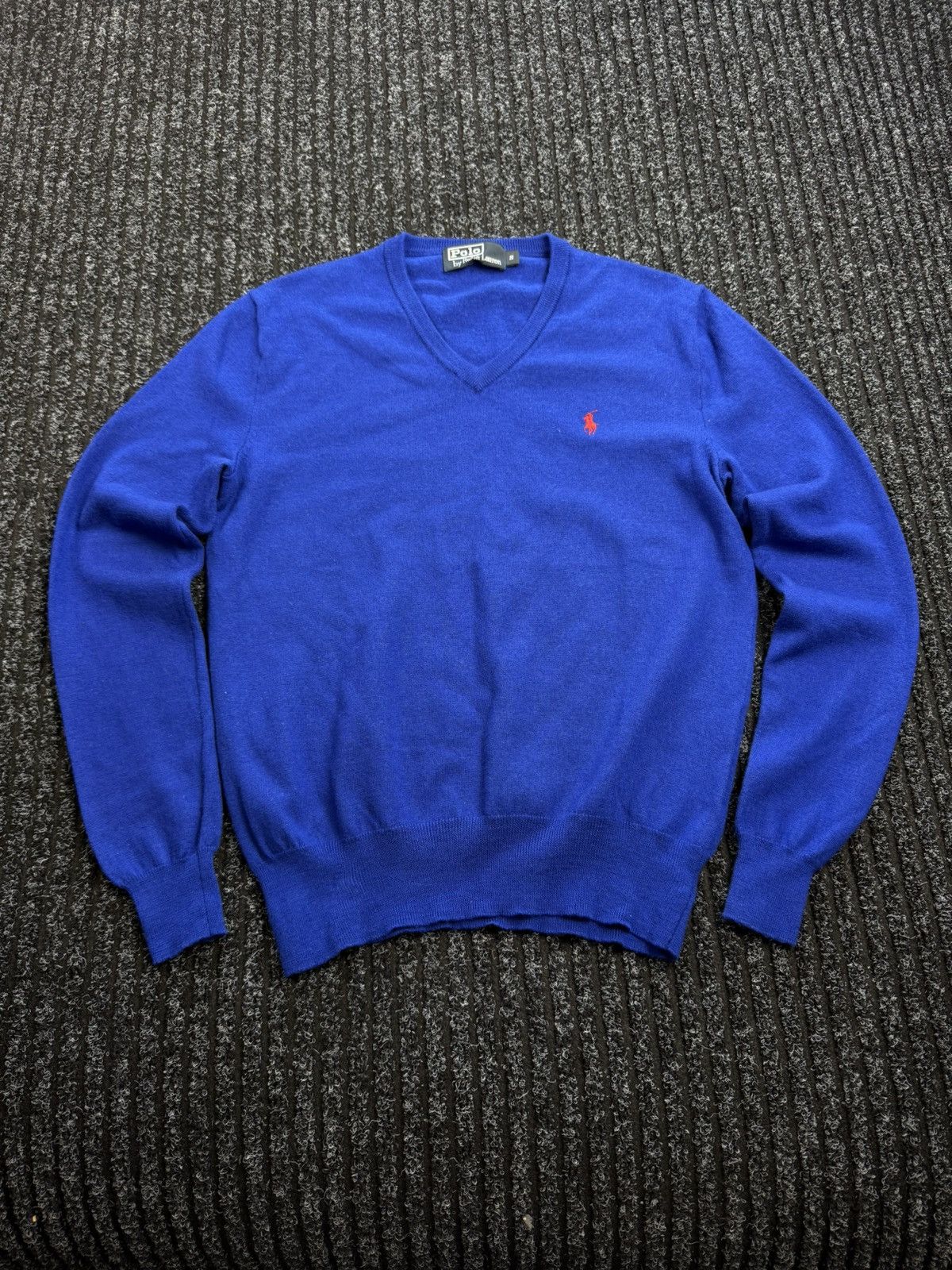 Polo Ralph Lauren Polo Ralph Lauren V Neck Merino Wool Sweater Size S Size US S / EU 44-46 / 1 - 1 Thumbnail