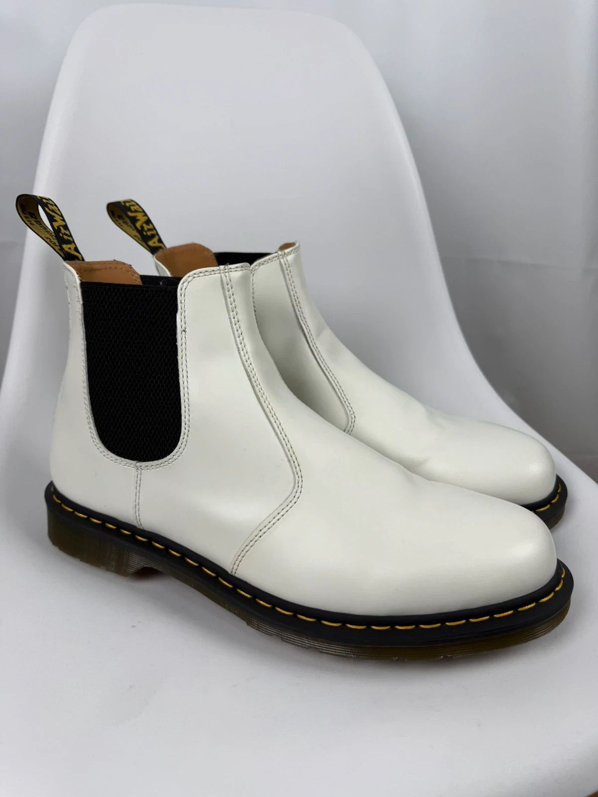 Dr. Martens Dr. Martens Chelsea Boots Genuine Leather size 48 Size US 15 / EU 48 - 1 Thumbnail