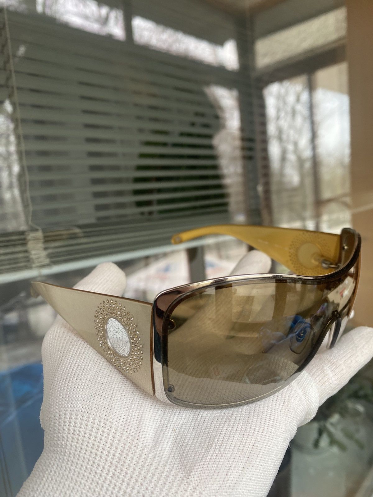 Versace × Vintage Versace luxury Mask wmns sunglasses Size ONE SIZE - 4 Thumbnail
