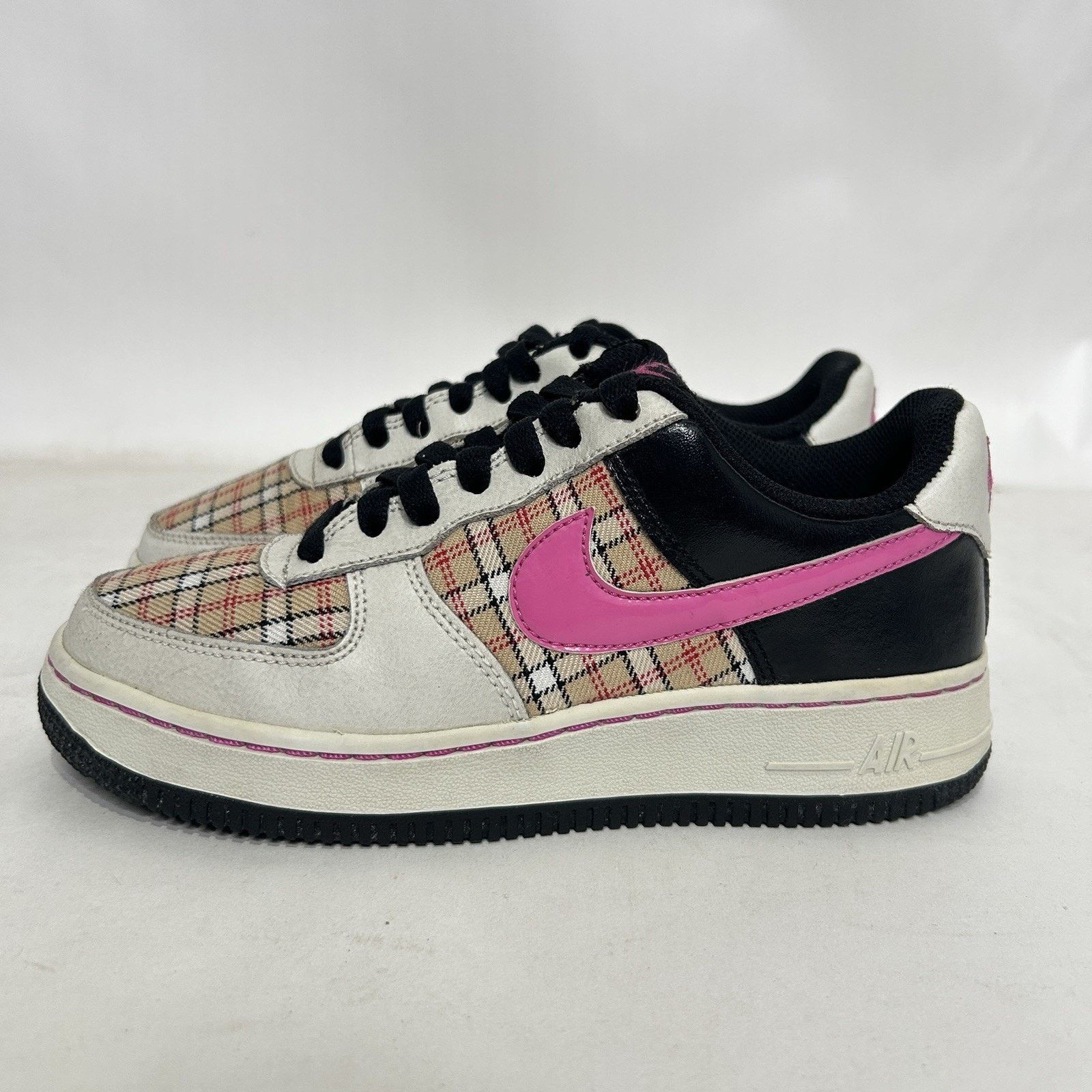 Nike Nike Air Force 1 GS “Pink Plaid” Size US 5 / IT 35 - 6 Thumbnail