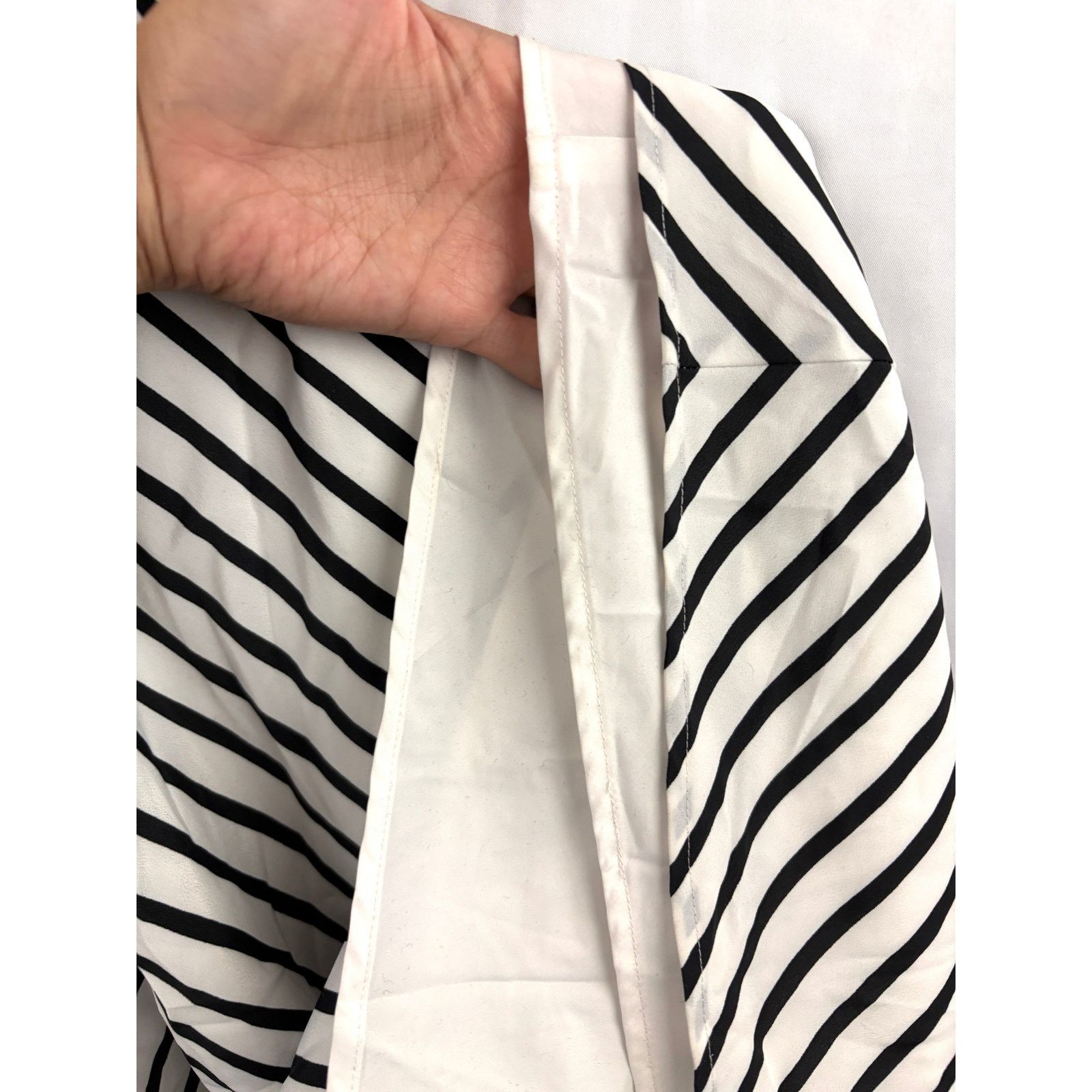 Ann Taylor Ann Taylor Stripe Halter Sleeveless Chevron Maxi Dress 8T Size M / US 6-8 / IT 42-44 - 10 Thumbnail