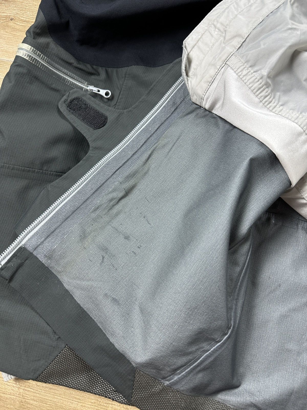 Mammut × Vintage Vintage Mammut Gore-Tex SoftShell Hiking Outdoor Ski Pants W Size 38" / US 16 / IT 52 - 13 Thumbnail