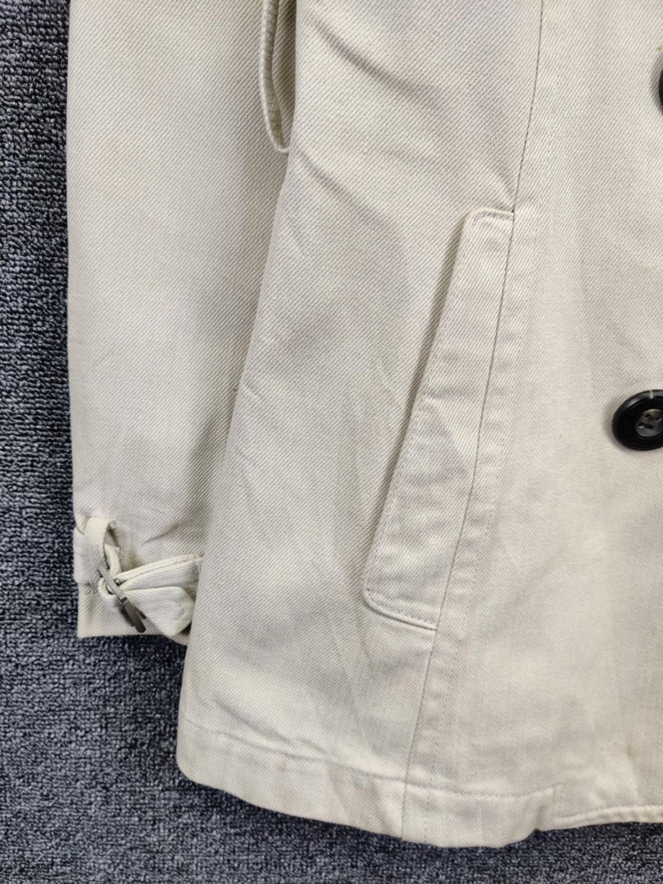 Burberry Vintage Burberry Blue Label Double Breasted Coat With Belted Size US S / EU 44-46 / 1 - 4 Thumbnail