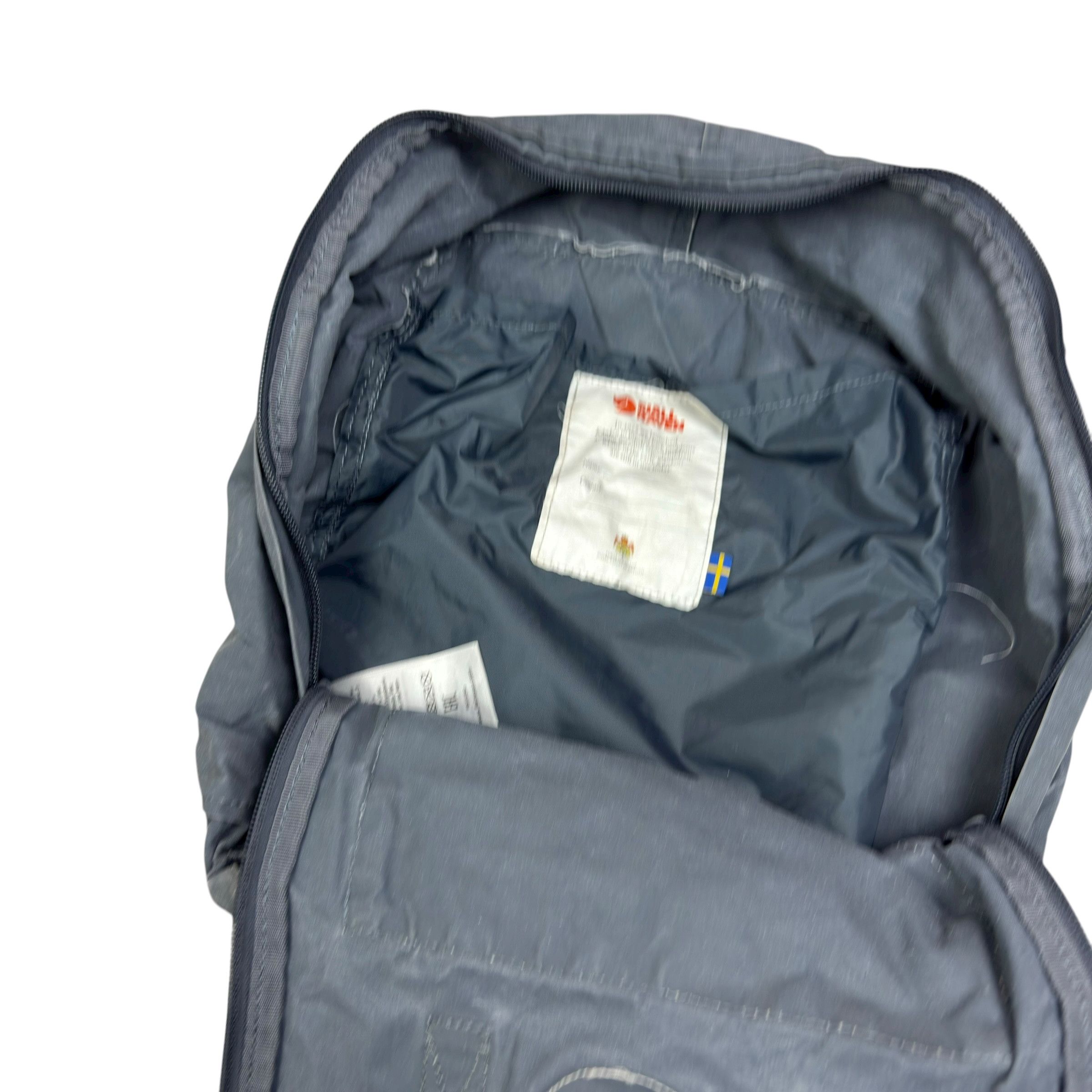 Fjallraven Fjallraven Kanken Unisex Logo Patch Everyday Backpack Bag Size ONE SIZE - 6 Thumbnail