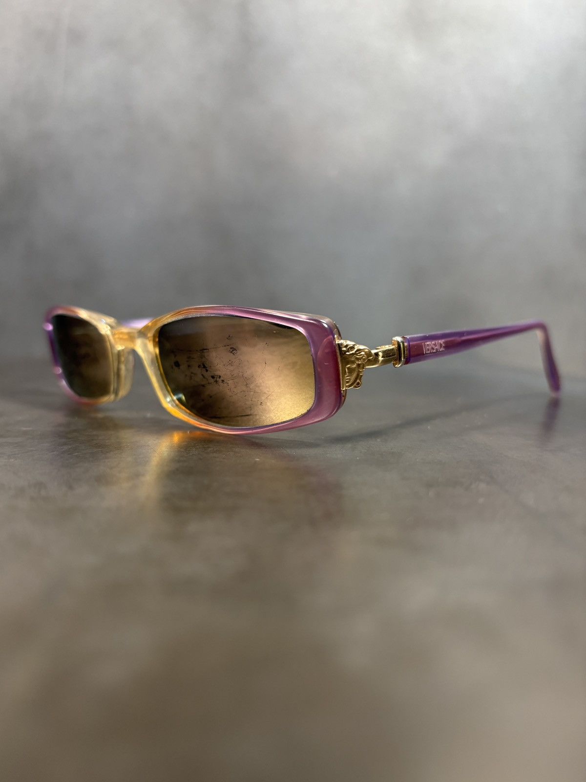Versace Y2K Vintage Versace Sunglasses Petite Bayonetta 2000s Medusa Size ONE SIZE - 2 Thumbnail
