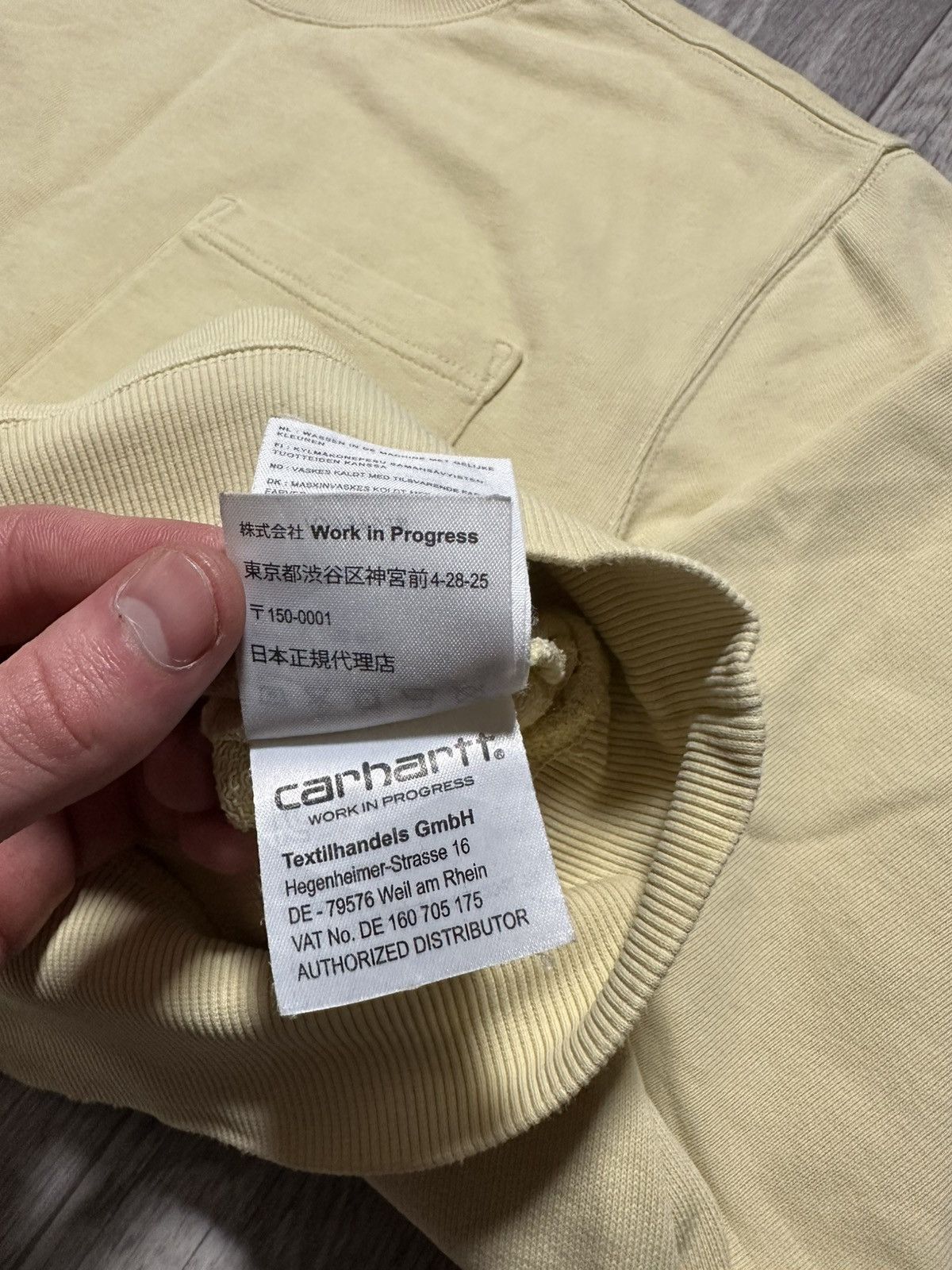 Carhartt × Carhartt Wip × Vintage Vintage Carhartt Distressed Faded Pocket Crewneck Sweat Size US M / EU 48-50 / 2 - 6 Thumbnail