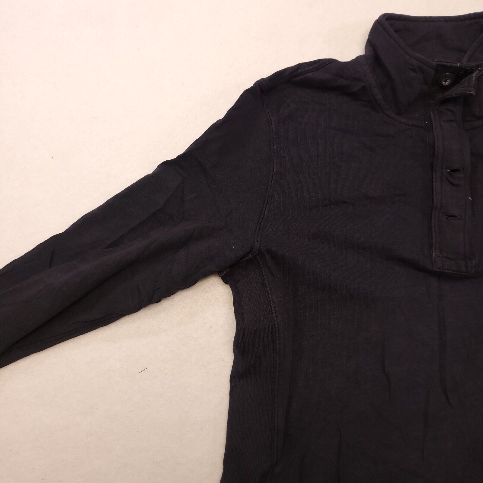 American Eagle Outfitters American Eagle Long Sleeve T-Shirt Adult Mens Size L Black Size US L / EU 52-54 / 3 - 4 Thumbnail