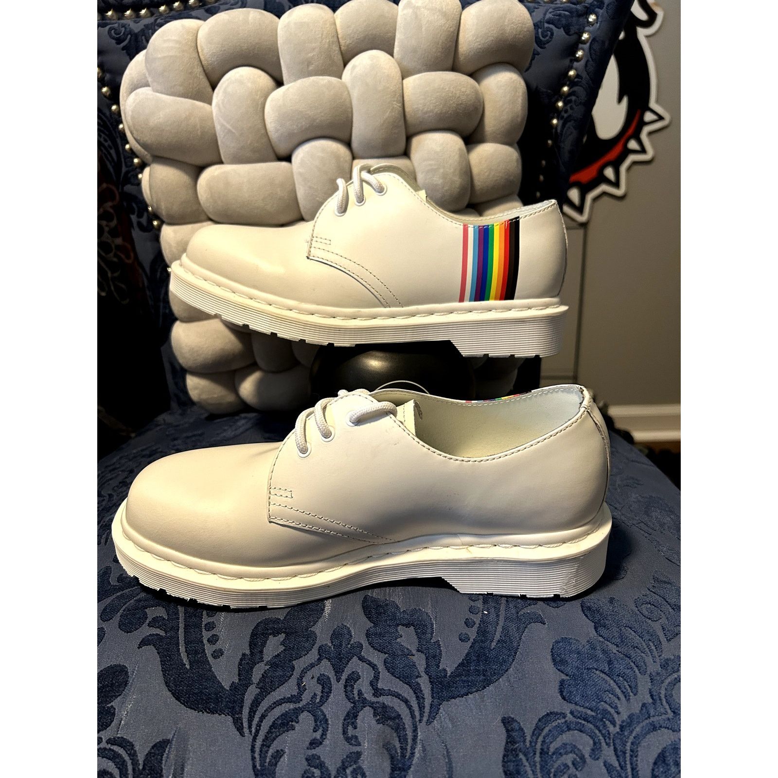 Dr. Martens Dr Martens Pride Rainbow Nurse White Oxford size 8/EU 39 Size US 8 / IT 38 - 2 Thumbnail