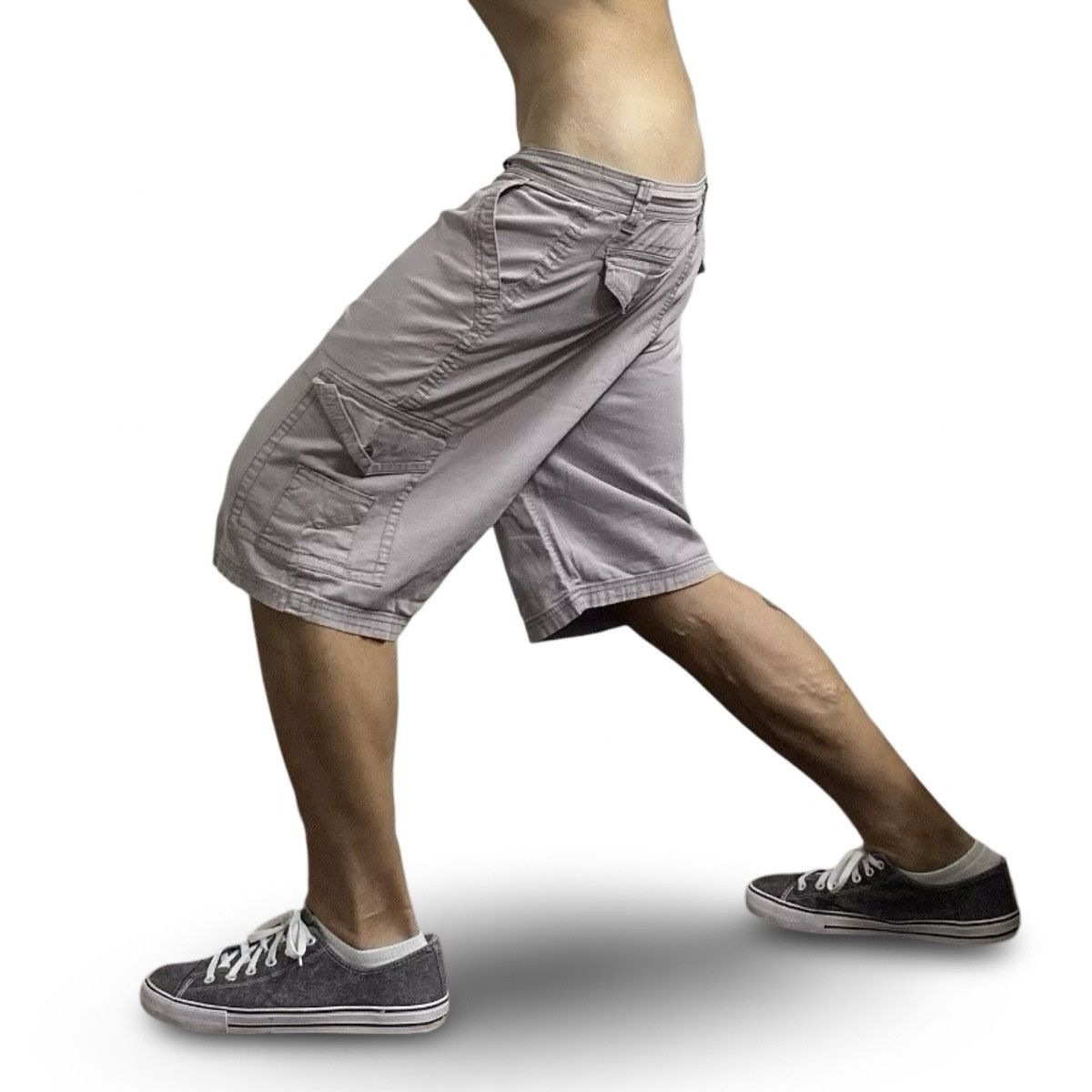Company 81 Company 81 Cargo Shorts Size 36 Size US 36 / EU 52 - 2 Thumbnail