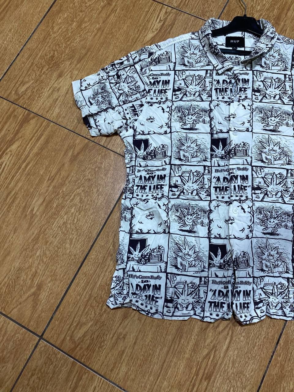 Huf Modern HUF Short Sleeve Button Up Shirt Size US L / EU 52-54 / 3 - 7 Thumbnail