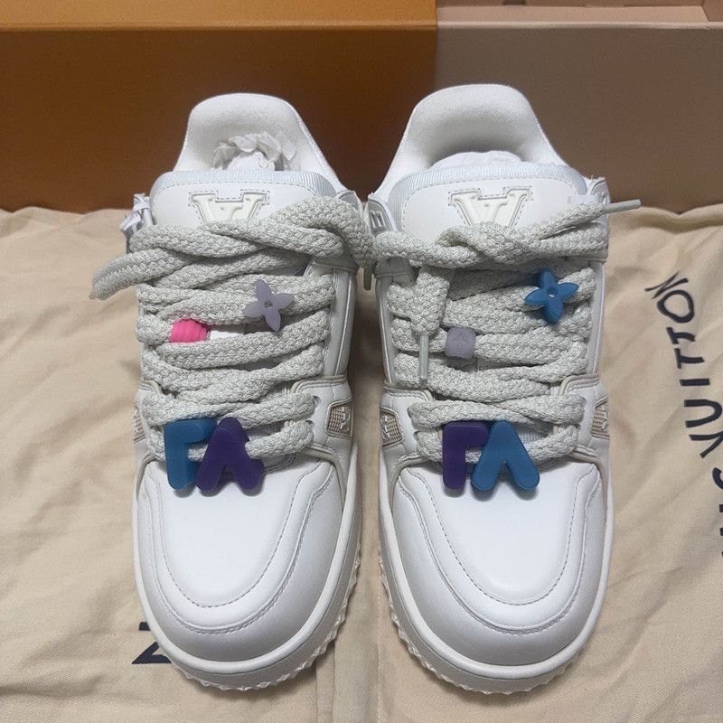 Louis Vuitton Louis Vuitton Trainer Maxi Low-Top Sneakers for Men -2508 Size US 9.5 / EU 42-43 - 2 Thumbnail