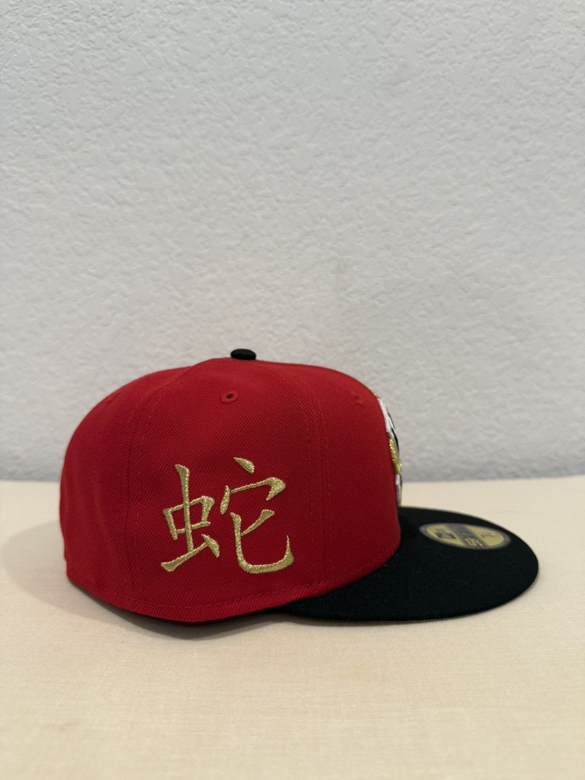 New Era New Era New York Yankees Year of the Snake Fitted Hat Size ONE SIZE - 2 Thumbnail