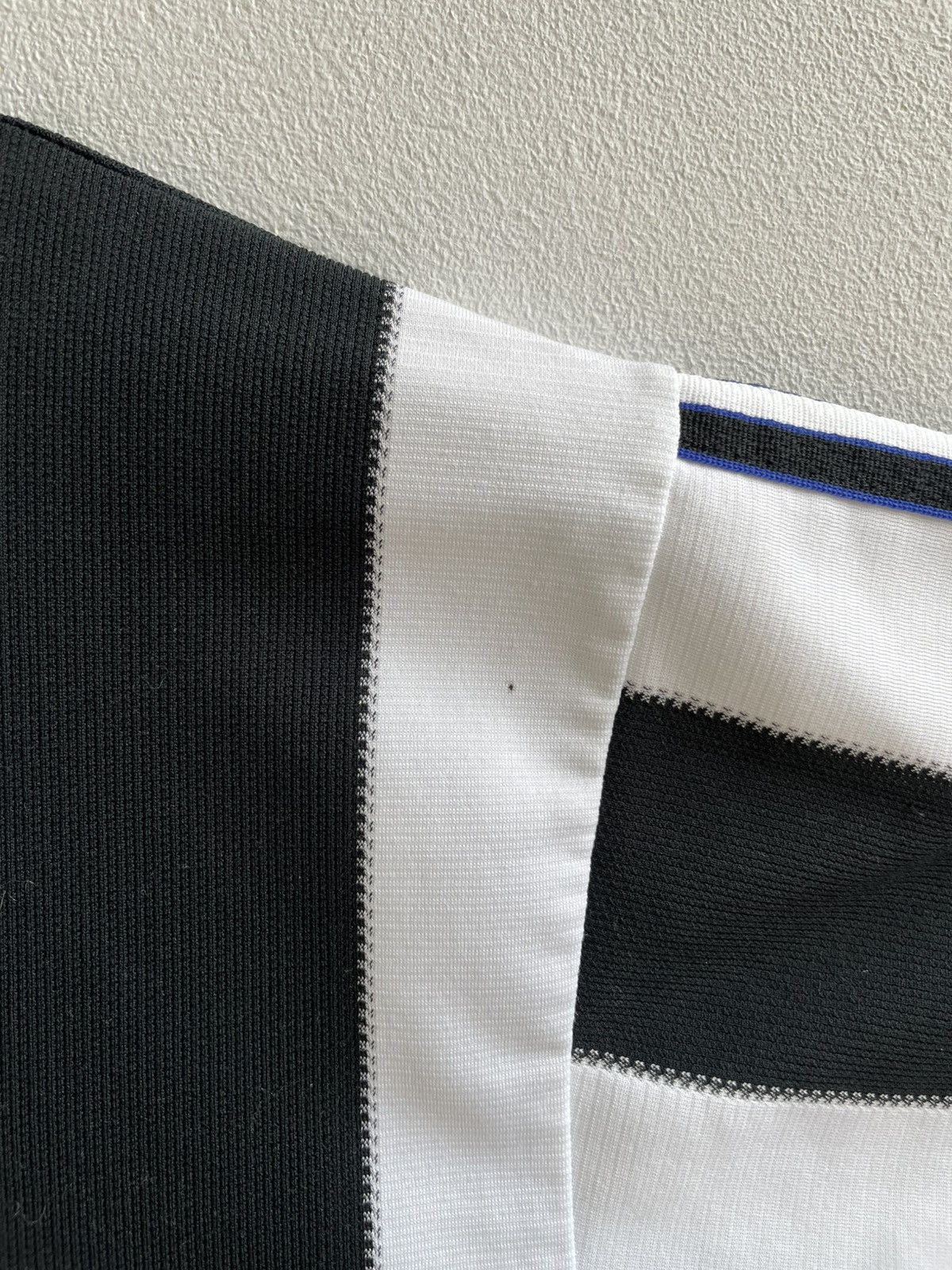 Vintage Newcastle United 1995 1996 1997 Home Shirt Football Soccer Size US XL / EU 56 / 4 - 13 Thumbnail