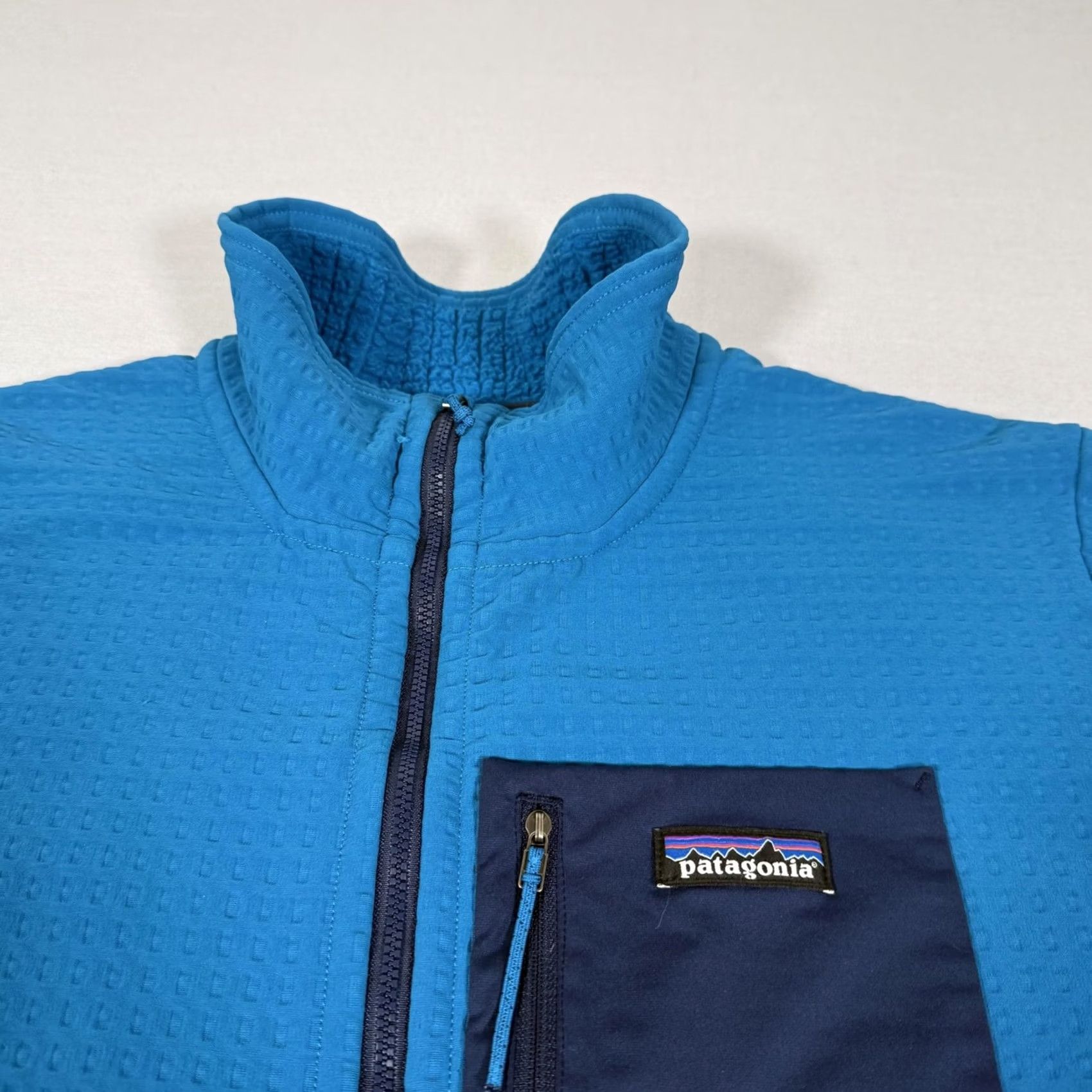 Patagonia Patagonia Jacket XL Blue R2 TechFace Regulator Fleece Lined Full Zip Pockets Stand-Up Collar Mens XL Blue Size US XL / EU 56 / 4 - 3 Thumbnail