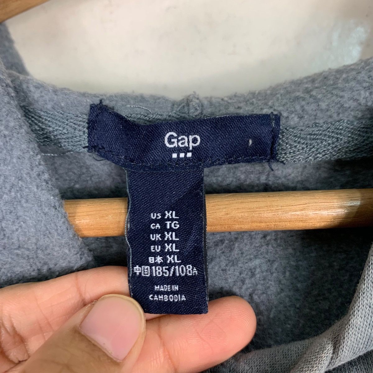 Gap GAP Big Logo Pullover Hoodies Sweatshirts #0701-C32 Size US XL / EU 56 / 4 - 12 Thumbnail