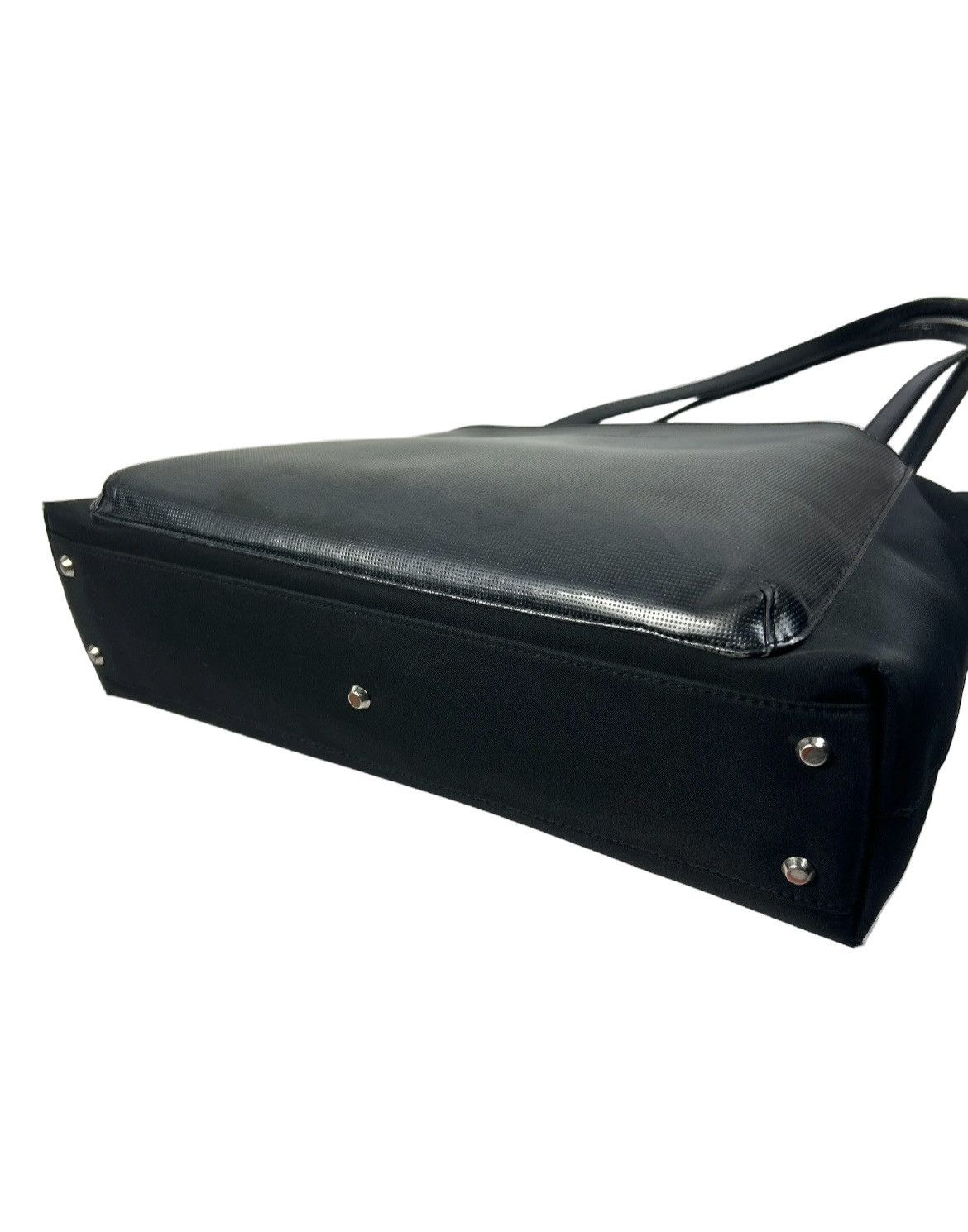 Givenchy Givenchy Leather Shoulder Bag Size ONE SIZE - 4 Thumbnail