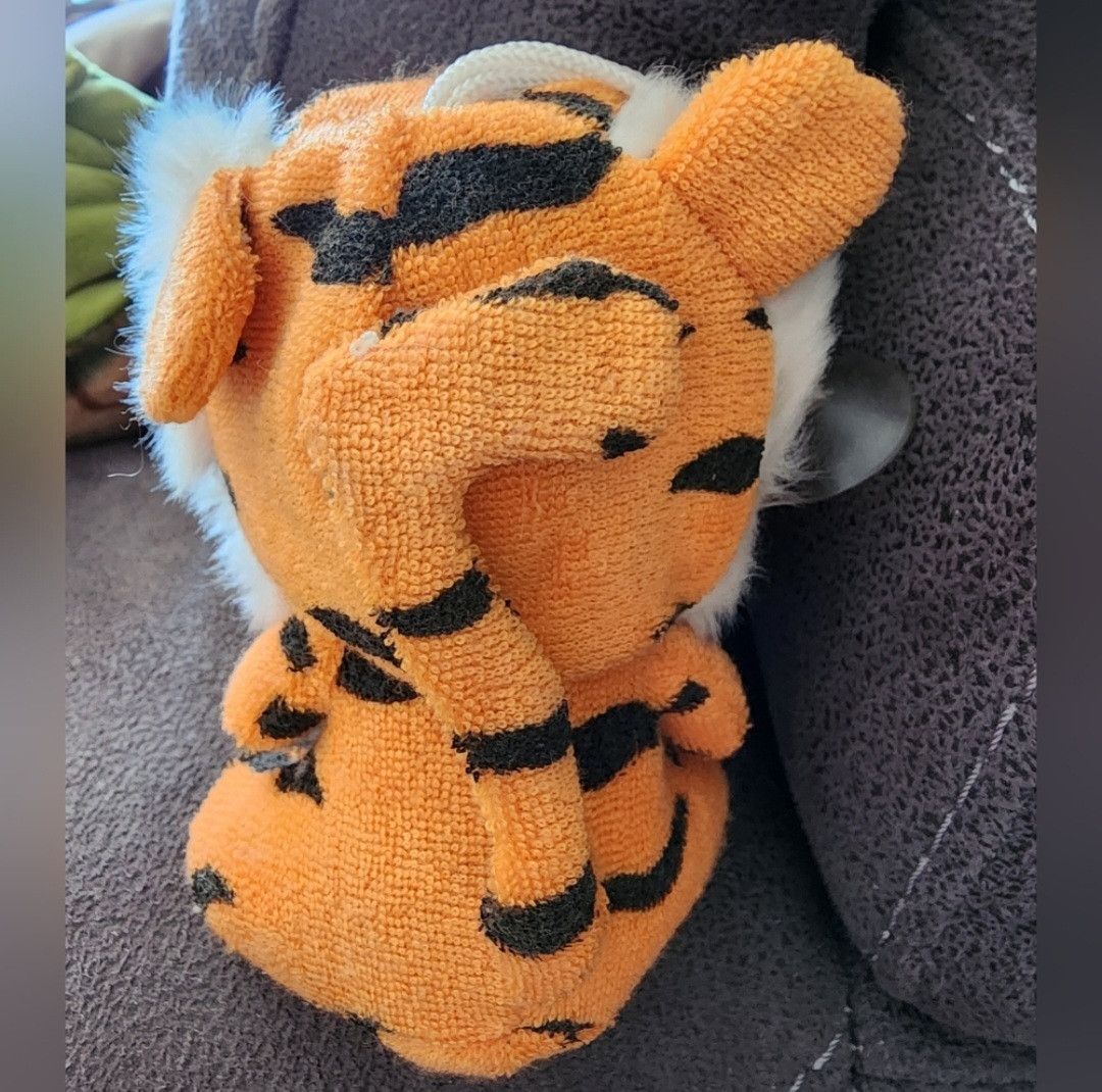 Disney Disney Winnie The Pooh Tiger Plush Window Cling Plush 4.5" Size ONE SIZE - 3 Thumbnail