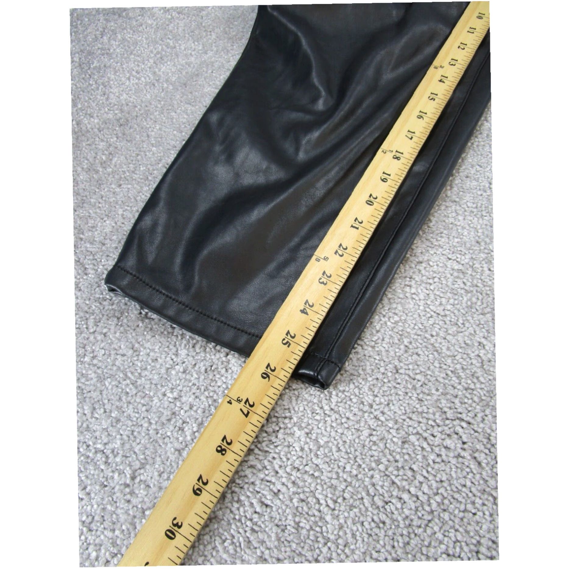 Torrid Torrid Womens Faux Leather Pants Black Skinny Fit 26 XL Size 26" / US 2 / IT 38 - 4 Thumbnail