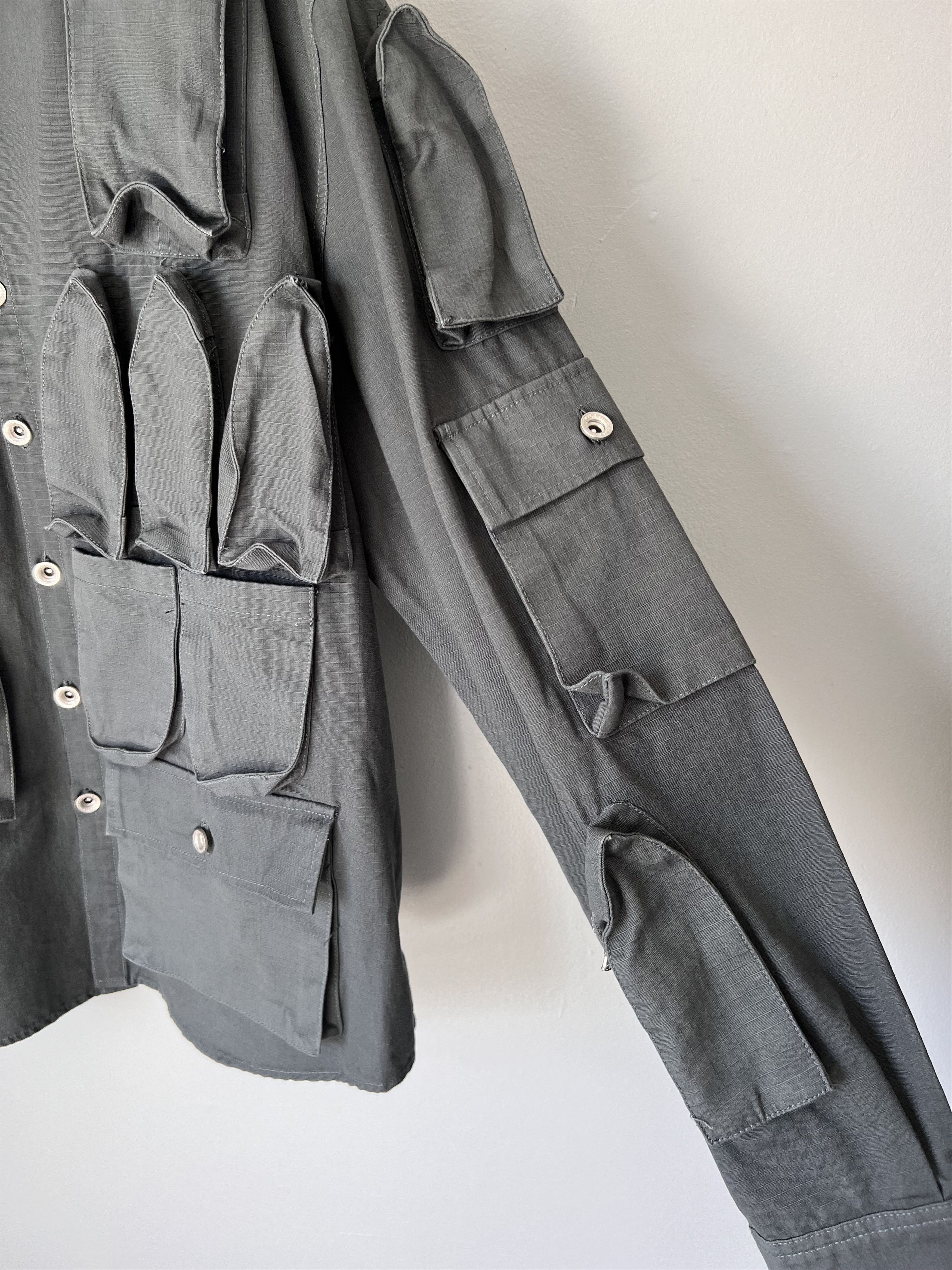 Who Decides War Who Decides War Multi Pocket Tech Coat in Grey Size US XL / EU 56 / 4 - 5 Thumbnail