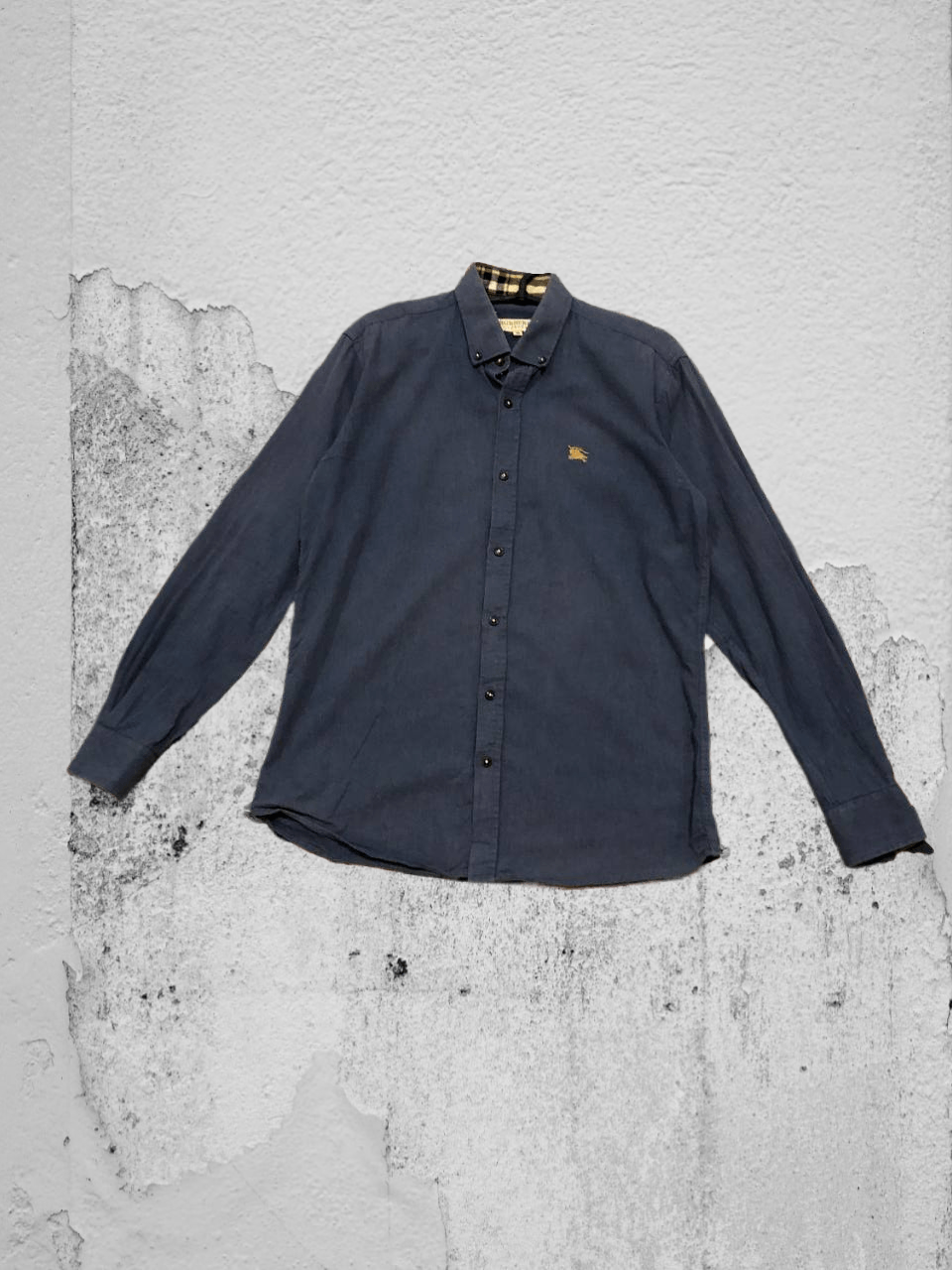 Burberry Vintage blue Shirt luxury Burberry Y2K size M streetwear Size US M / EU 48-50 / 2 - 1 Thumbnail