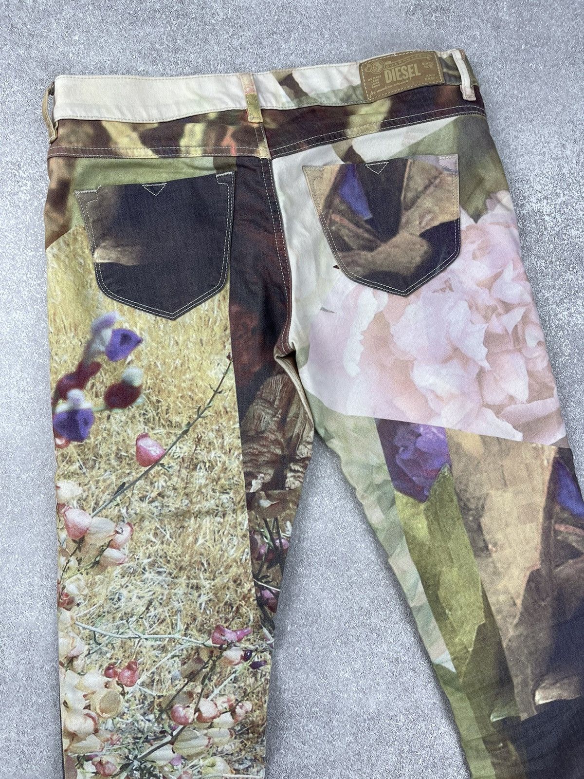 Diesel Diesel Liver-SP Super Slim Flowers Print Pants Size 28" / US 6 / IT 42 - 7 Thumbnail