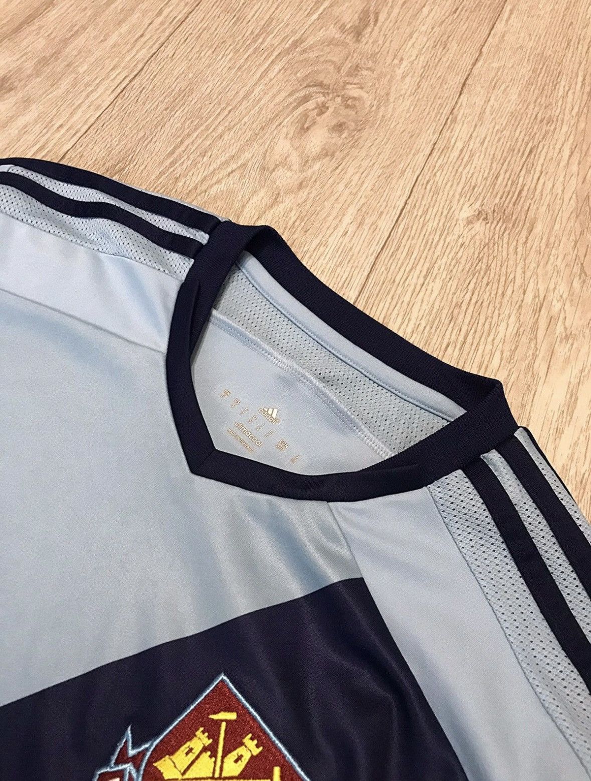 Adidas 🔷Adidas West Ham United 2014/15 Soccer jersey🔷 Size US S / EU 44-46 / 1 - 4 Thumbnail