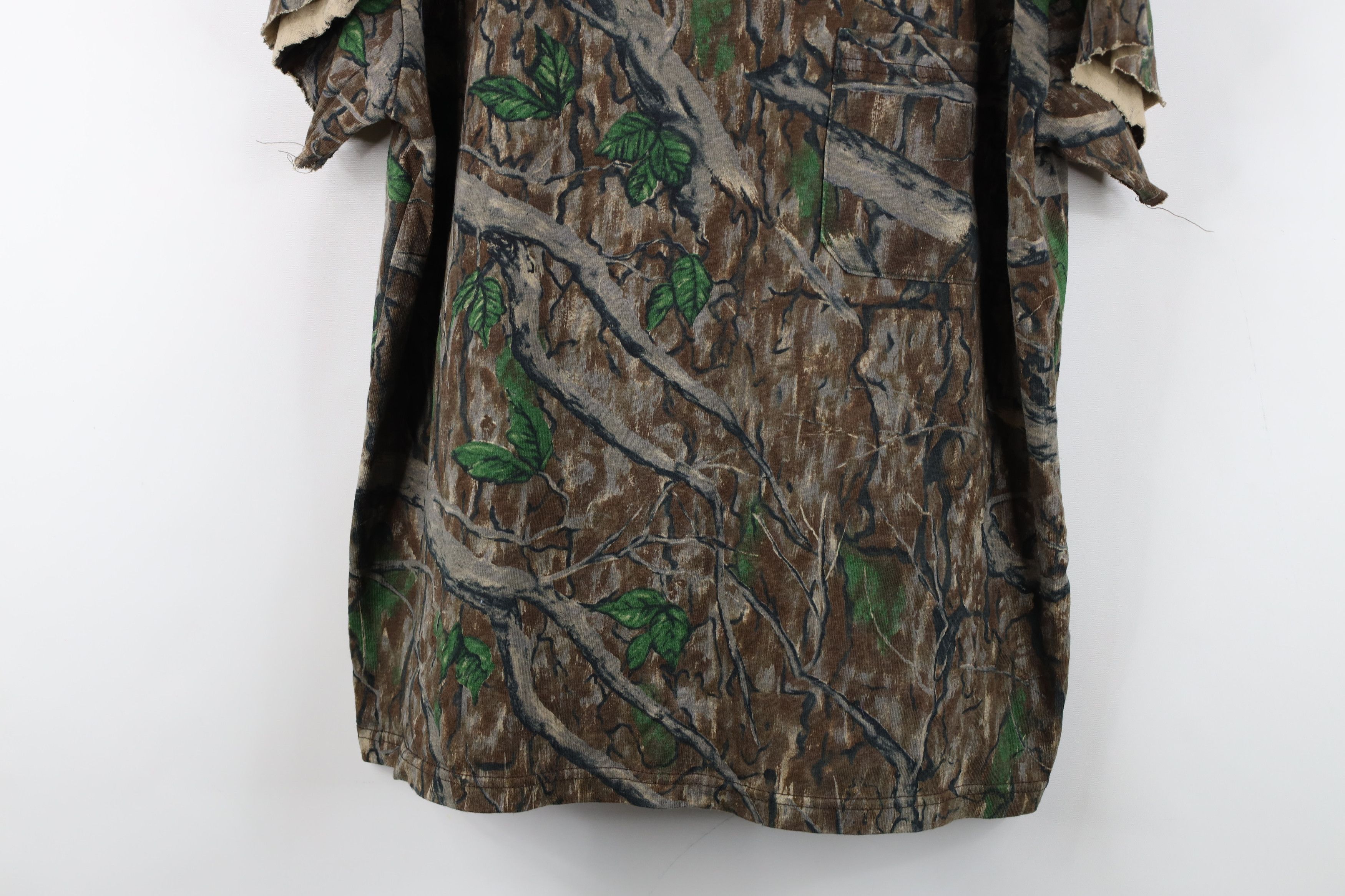 Vintage Vintage 90s Streetwear Camouflage Pocket T-Shirt Cotton USA Size US L / EU 52-54 / 3 - 3 Thumbnail