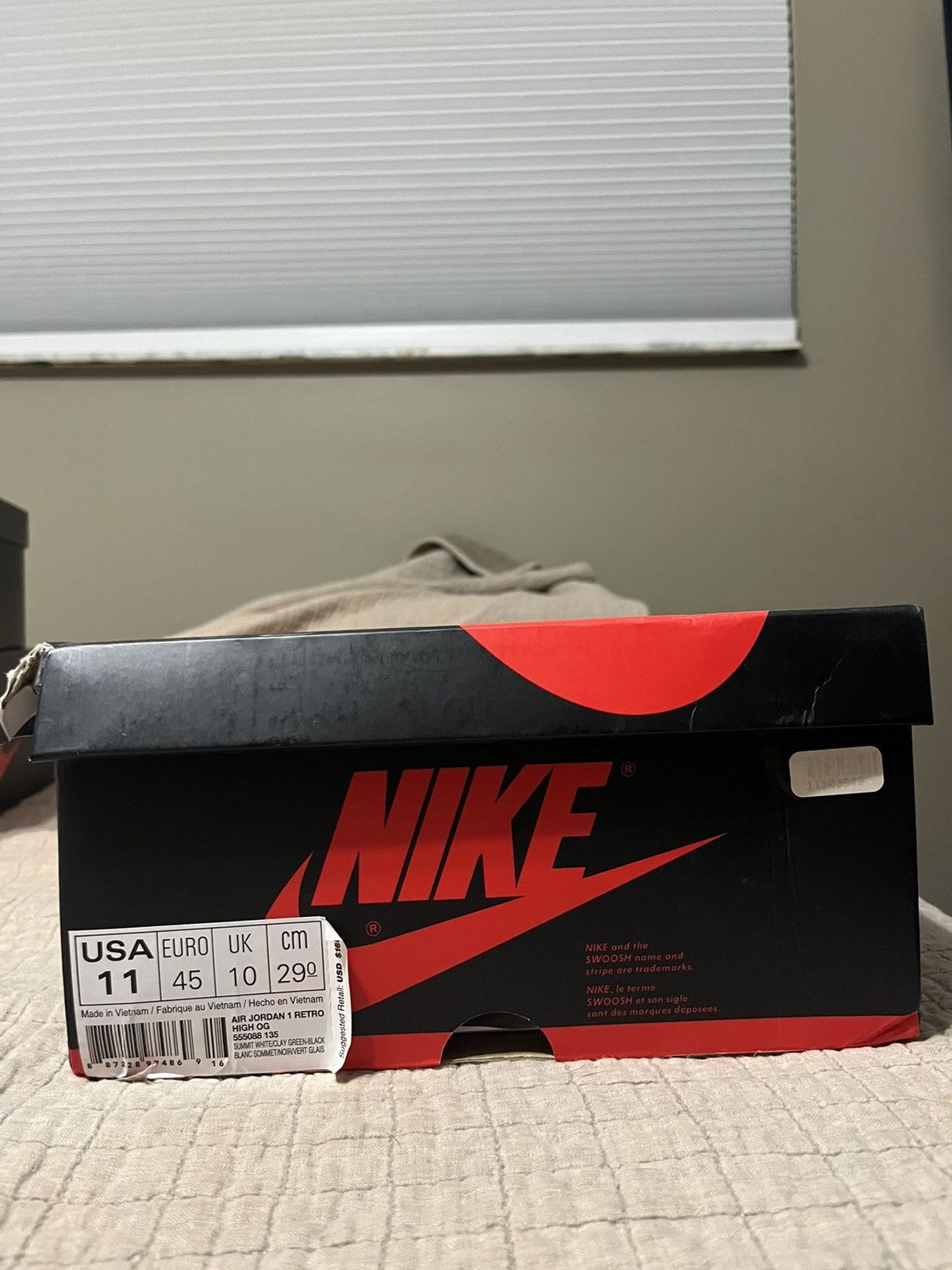 Jordan Brand × Nike Air Jordan 1 High OG Clay Green Best Hand in the Game Size US 11 / EU 44 - 5 Thumbnail
