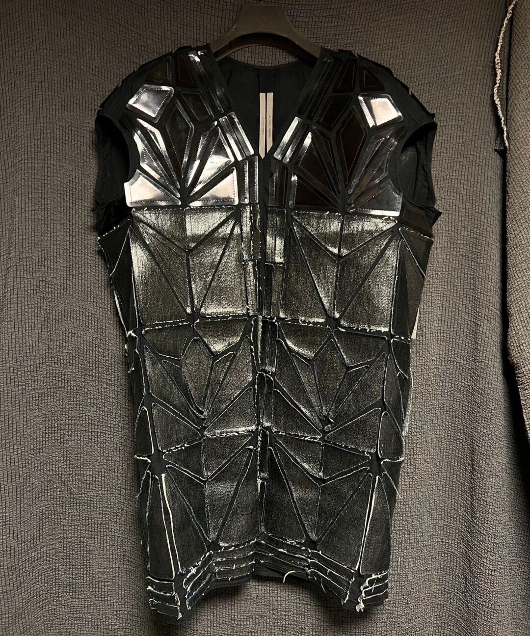 Pre-owned Rick Owens 19ss Mainline Sequin Scale Armor Shoulder Vest In Black