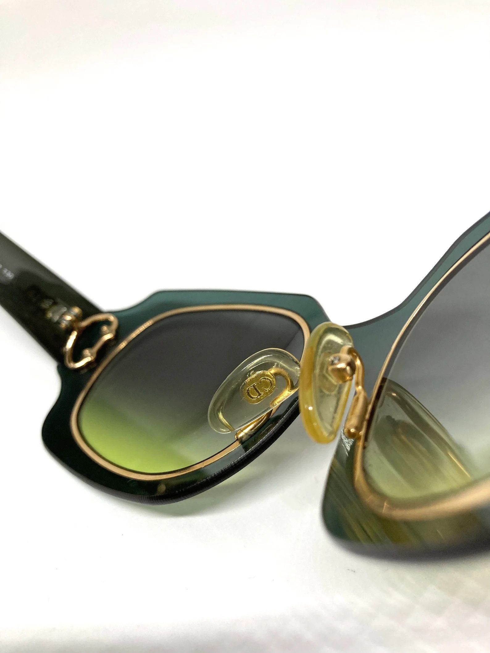 Dior × John Galliano × Vintage Christian Dior Sunglasses Cosmic Girl New Pop Shield Vintage Size ONE SIZE - 6 Thumbnail