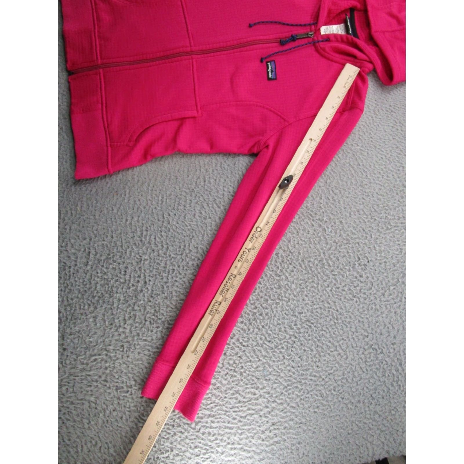 Patagonia Patagonia Thermal Waffle Pink Hoodie Sweatshirt Size Small Outdoor Hiking Women Size S / US 4 / IT 40 - 7 Thumbnail