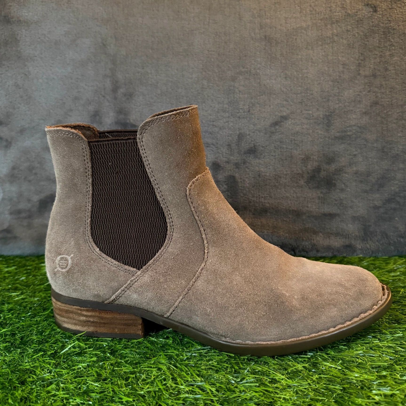 Born Born Suede Chelsea Boots Taupe Brown Ankle Booties Block Heel Womens 7 M Size US 7 / IT 37 - 2 Thumbnail