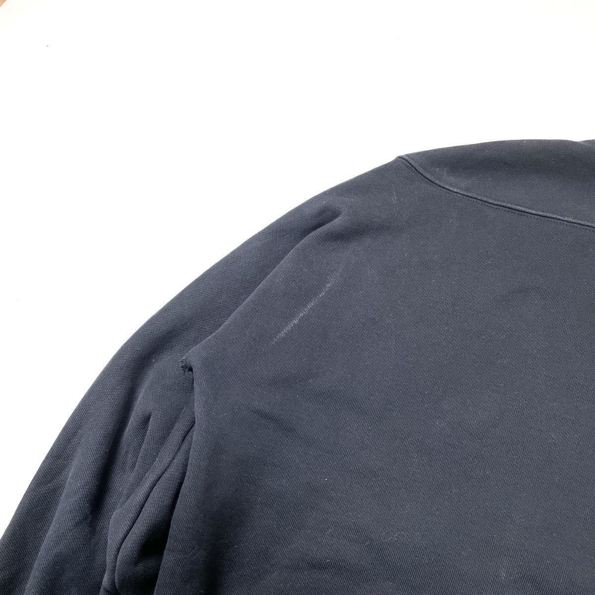 Balenciaga Balenciaga Paris Down Side Logo Crewneck Size US M / EU 48-50 / 2 - 12 Thumbnail