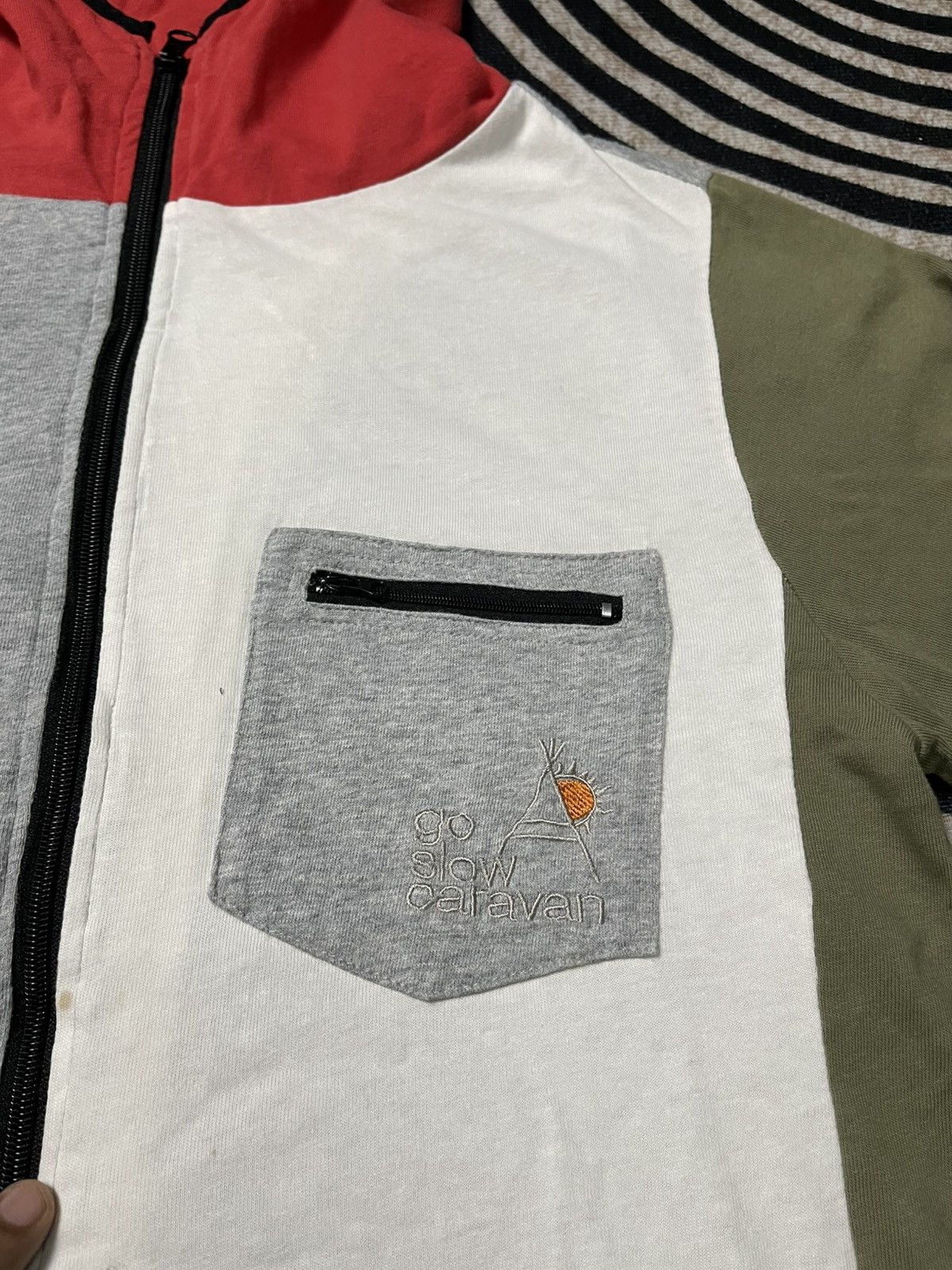 go slow caravan 2000s GO SLOW CARAVAN MULTI COLOUR ZIPPER HOODIE Size US M / EU 48-50 / 2 - 7 Thumbnail