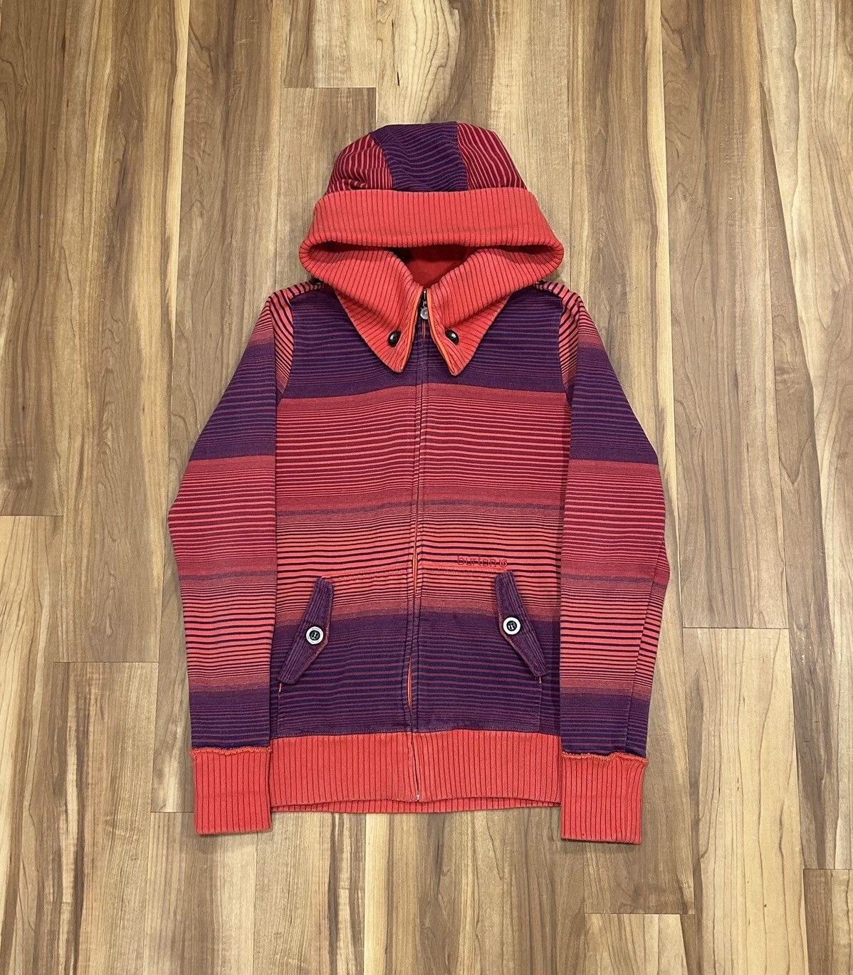 Burton Vintage Burton Snowboards "The Sleeper" Striped Hoodie Size M / US 6-8 / IT 42-44 - 1 Thumbnail