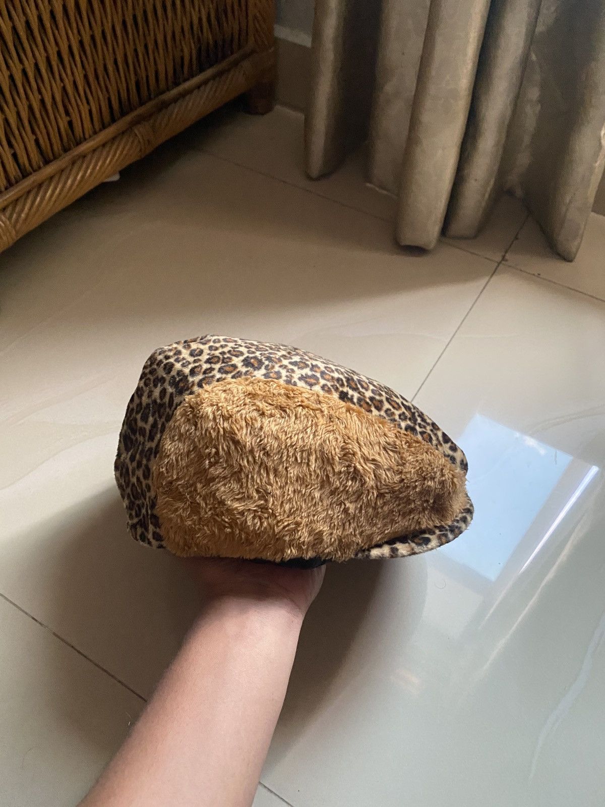 Japanese Brand Vintage Leopard Pattern News Boy Cap Size ONE SIZE - 2 Thumbnail